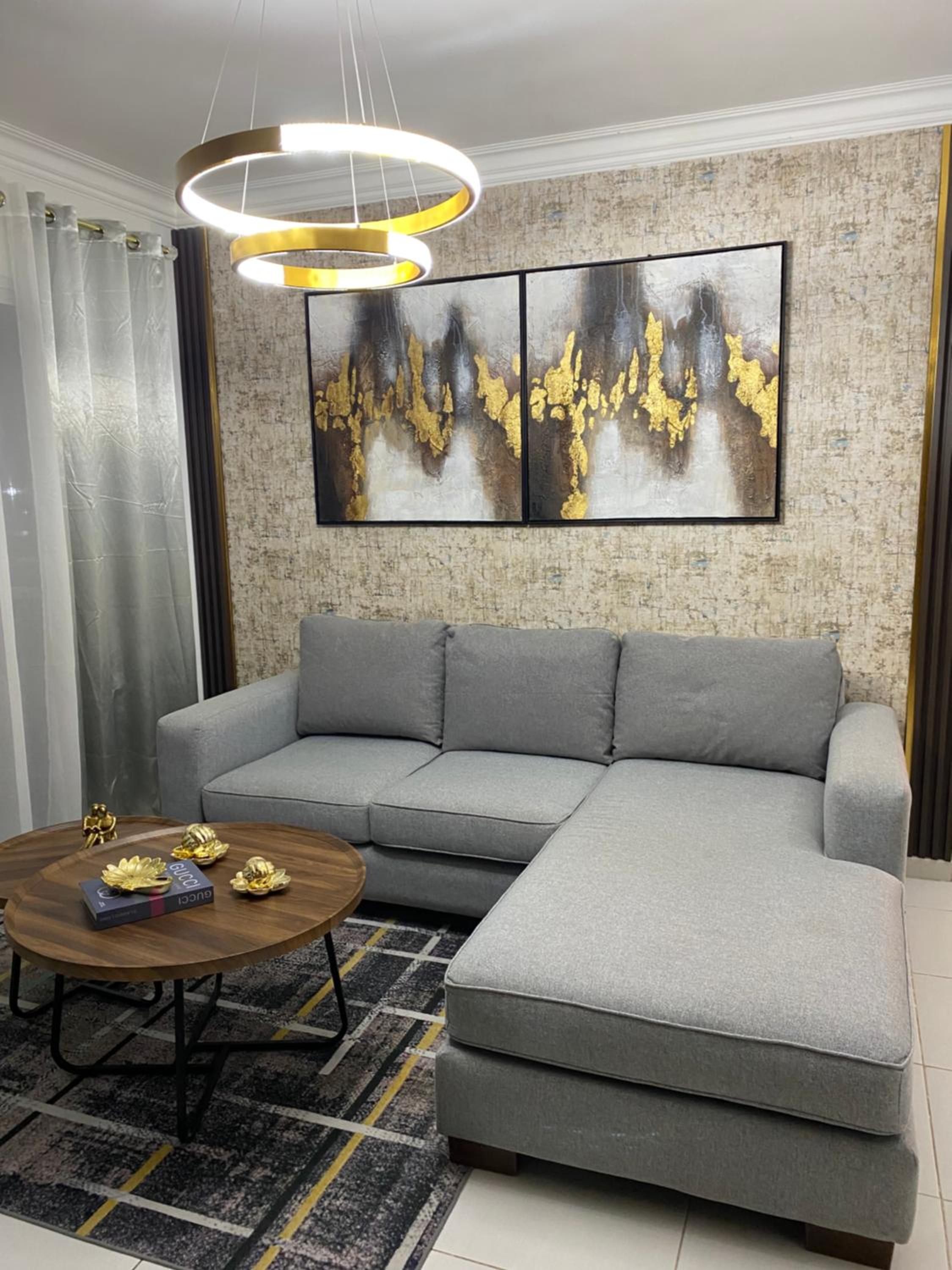 Three-Bedroom Premium Apartment with Balcony photo 1
