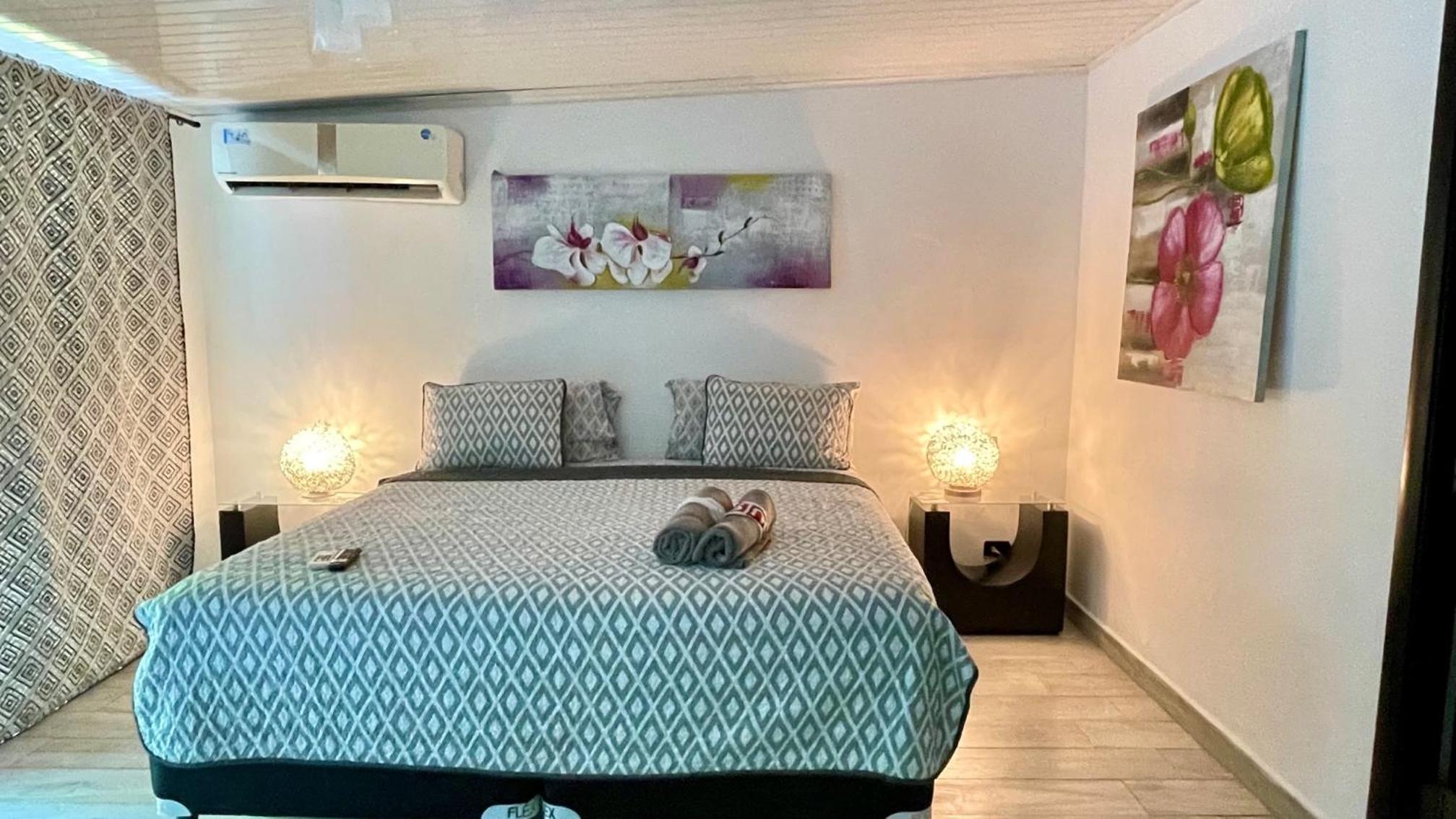 King Room with Balcony photo 3