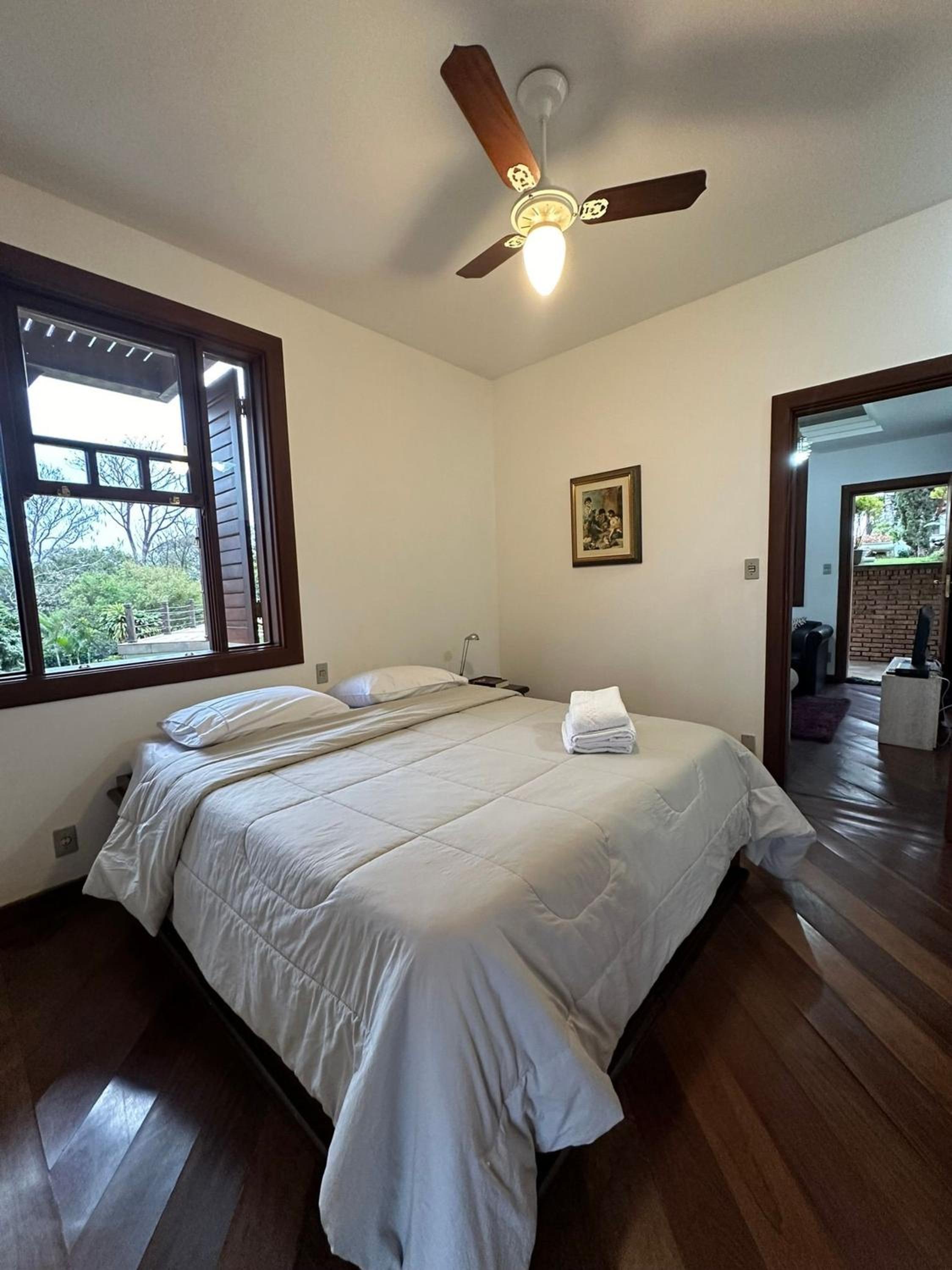 Apartment with Terrace - Photo 1