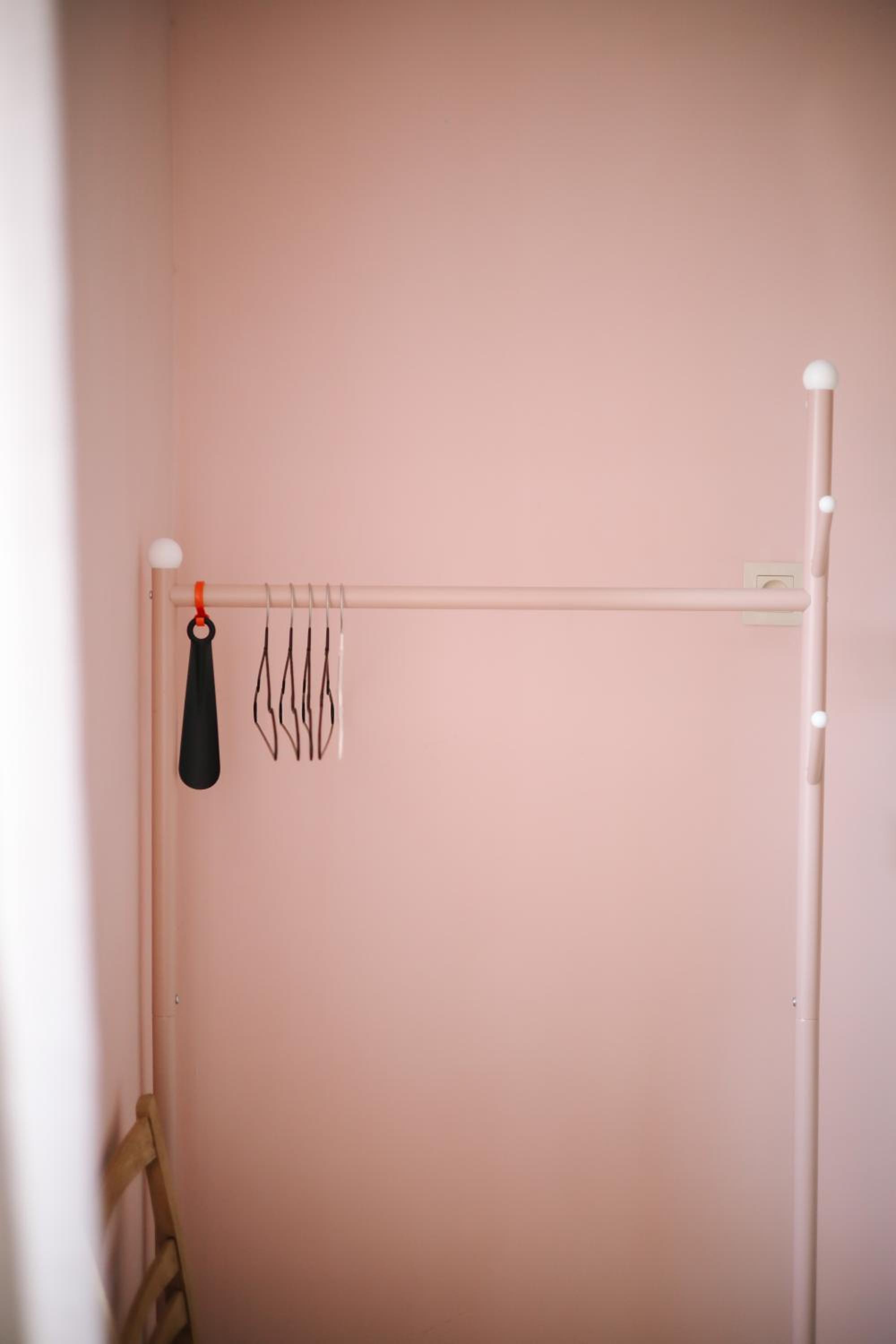 Twin Room with Private Bathroom photo 2
