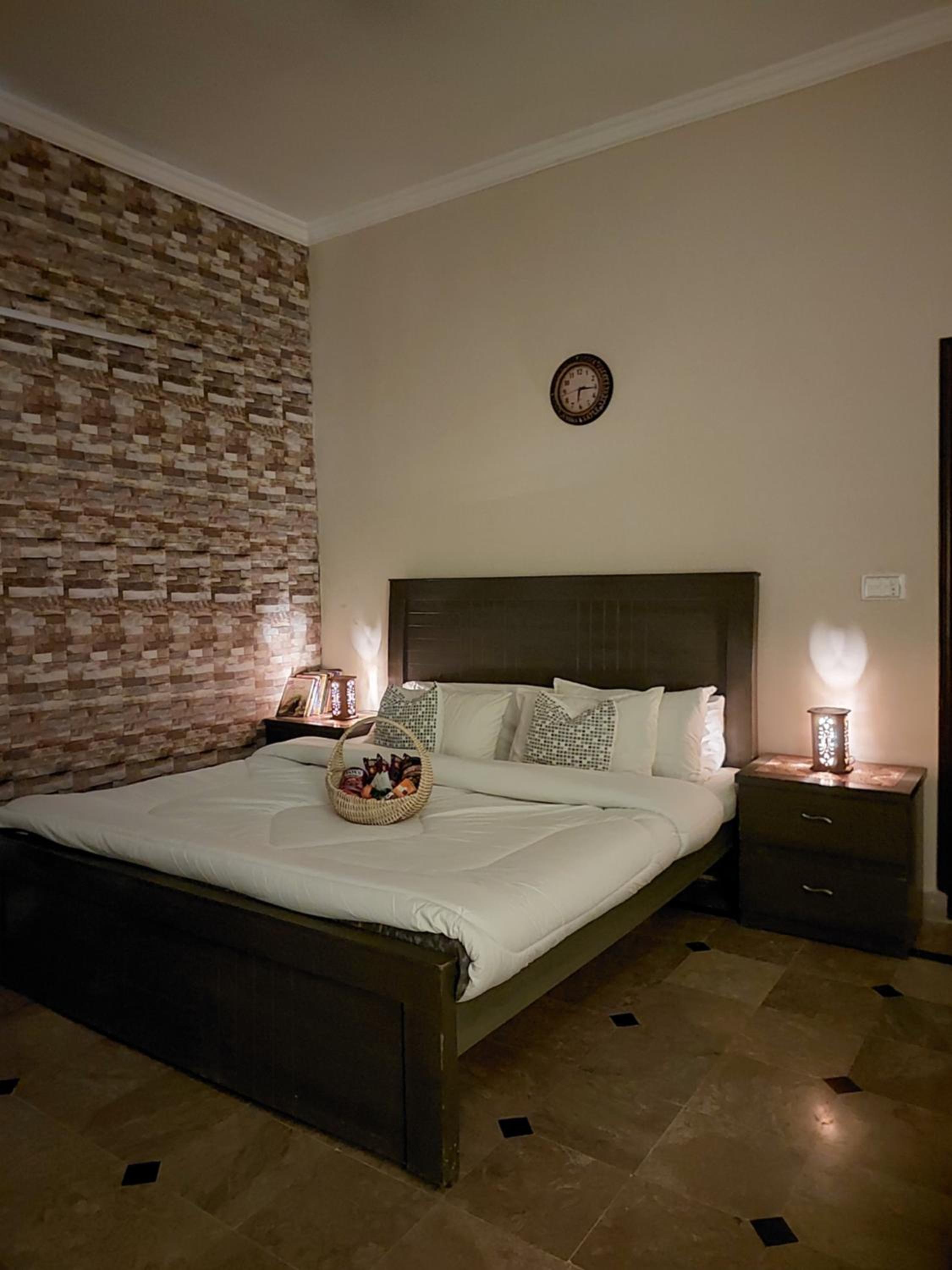 Budget Double Room photo 2