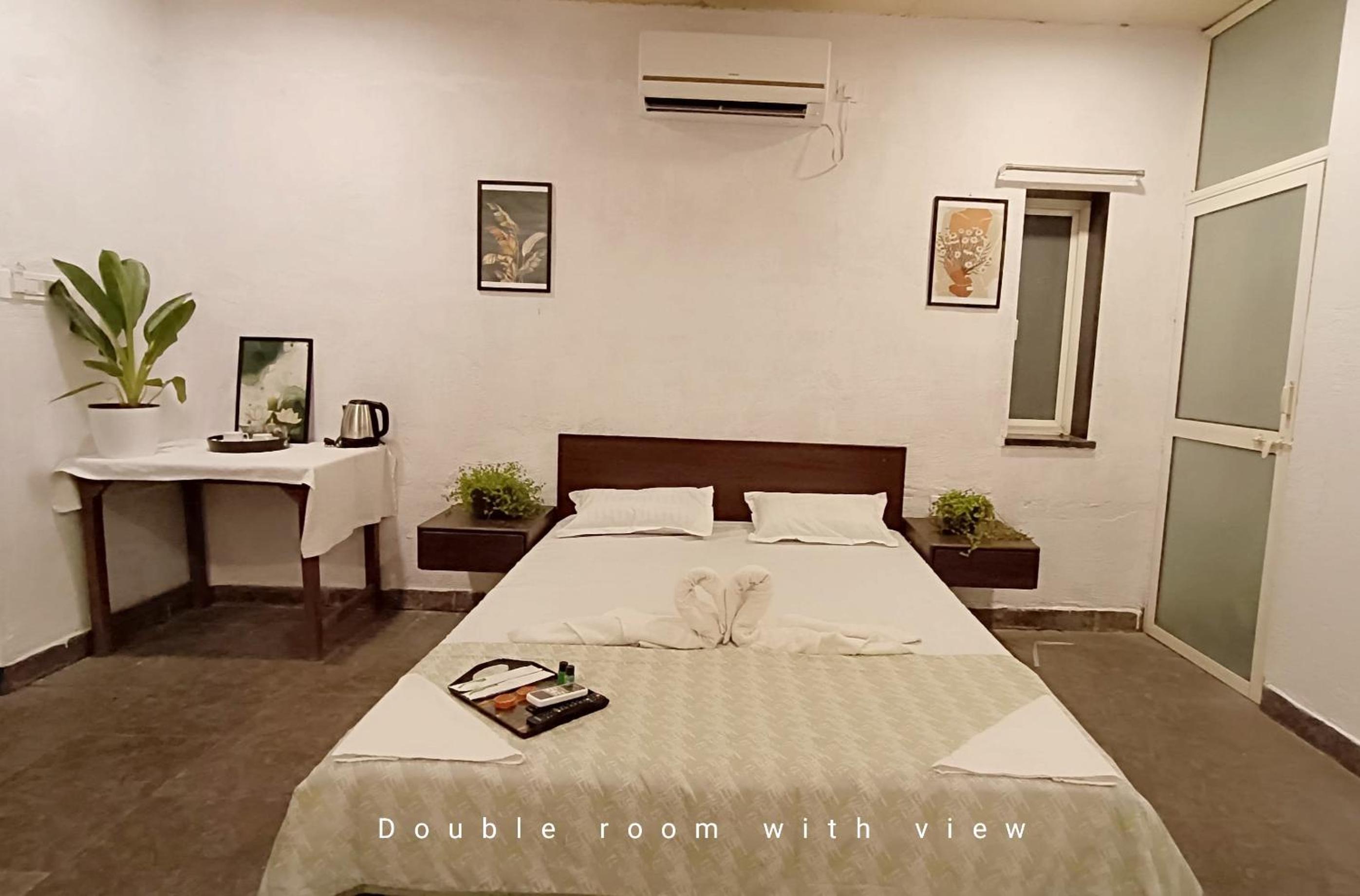 Double Room With Pool View photo 3