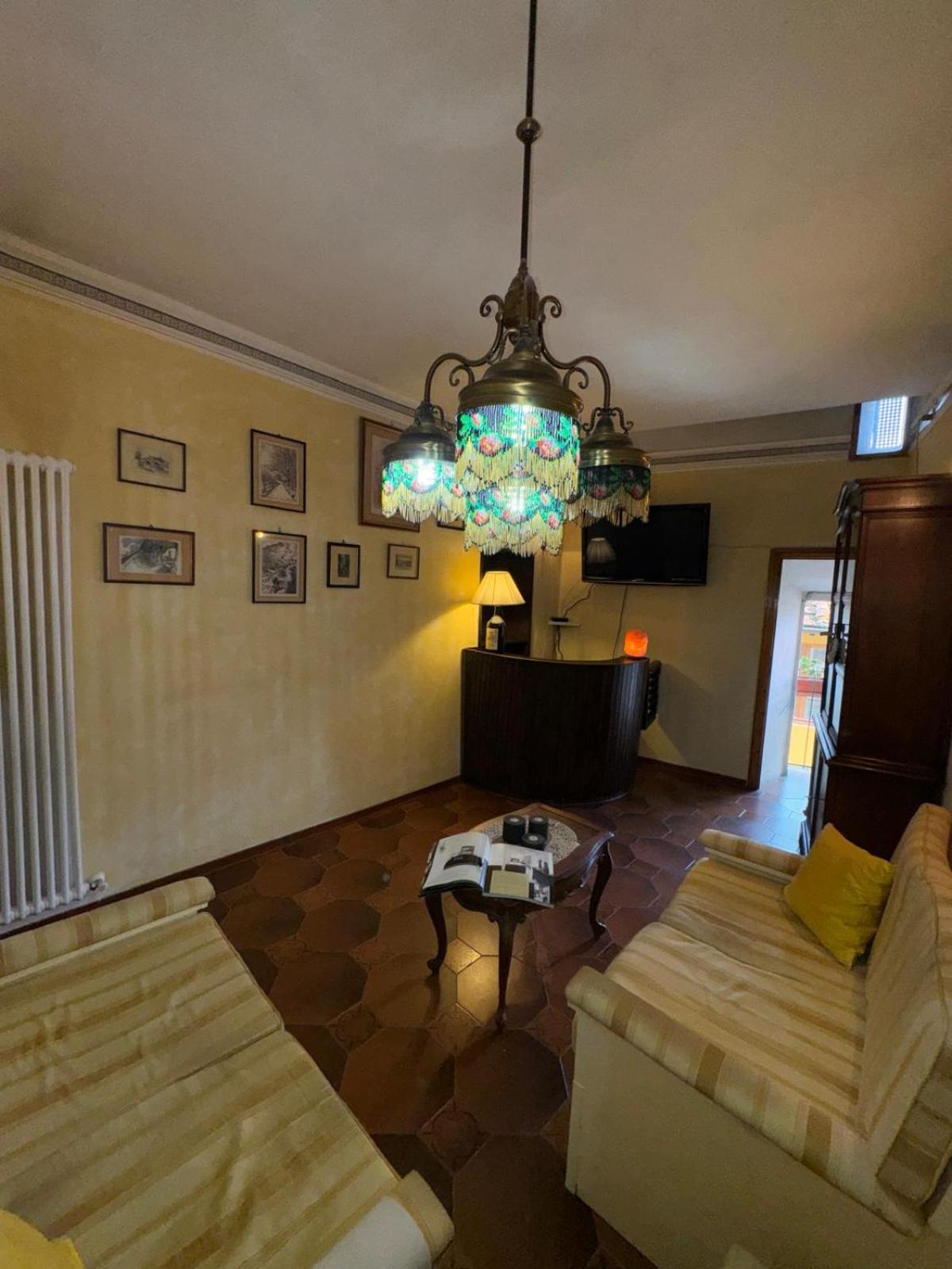 Family Two-Bedroom Apartment with View - Photo 18