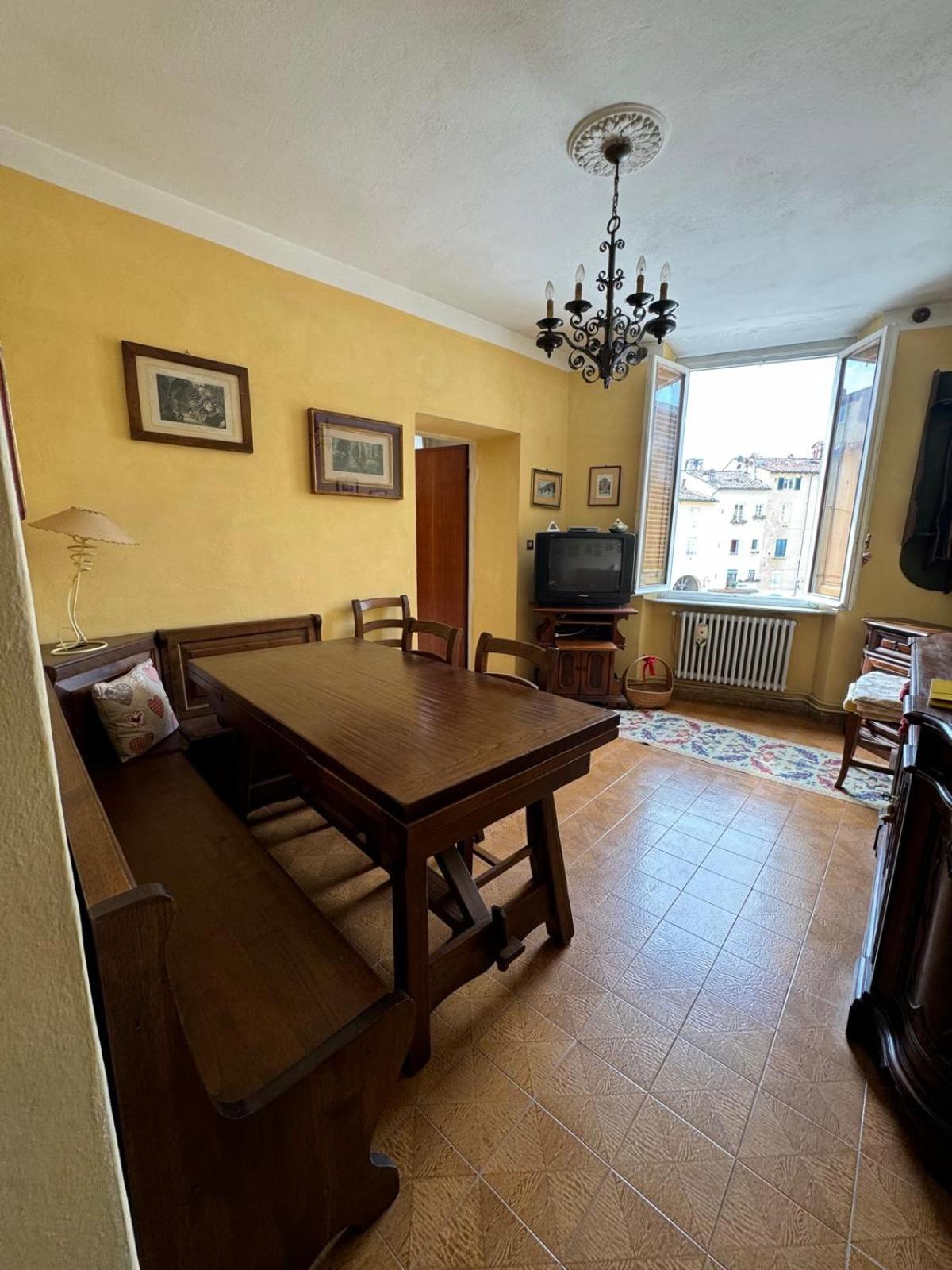 Family Two-Bedroom Apartment with View - Photo 7