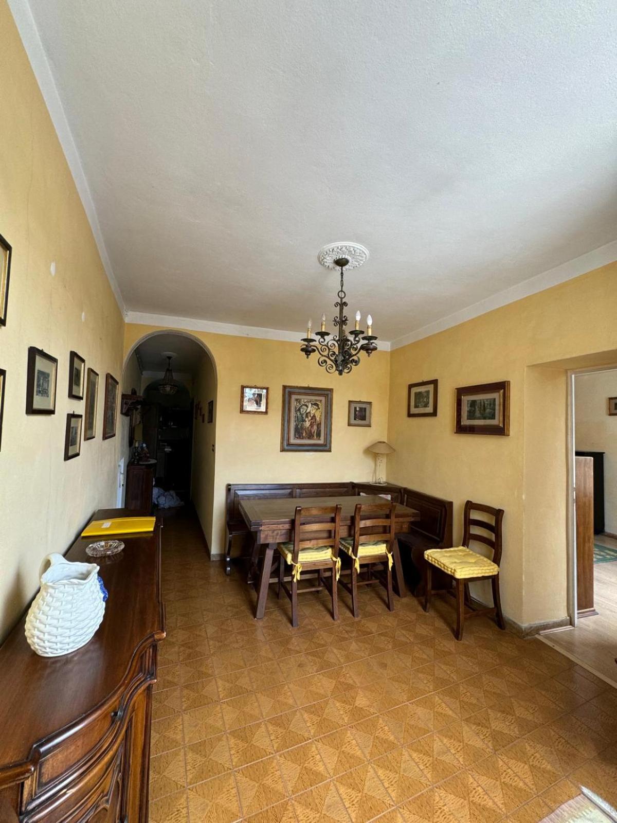 Family Two-Bedroom Apartment with View - Photo 2