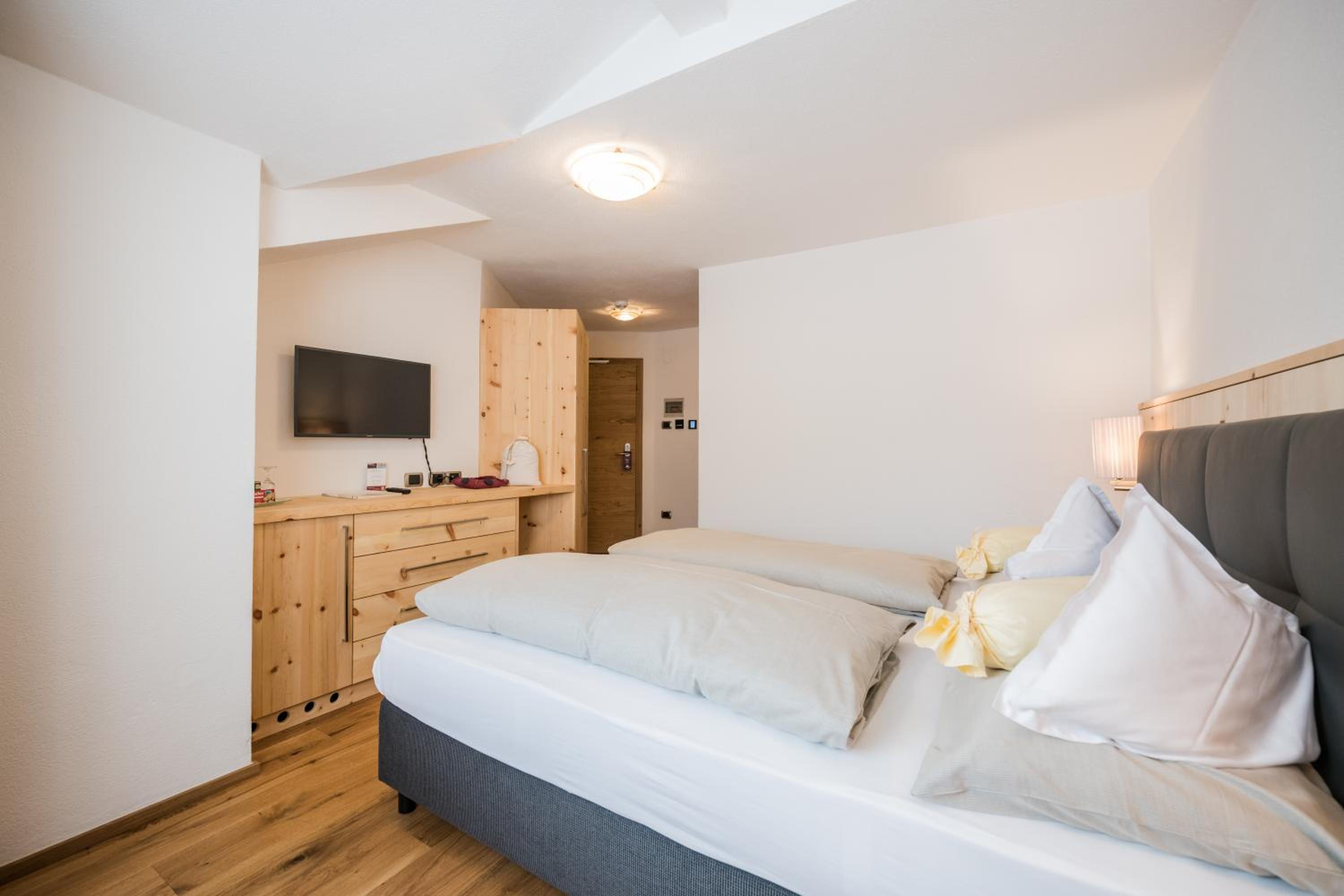 Basic Double Room North photo 3