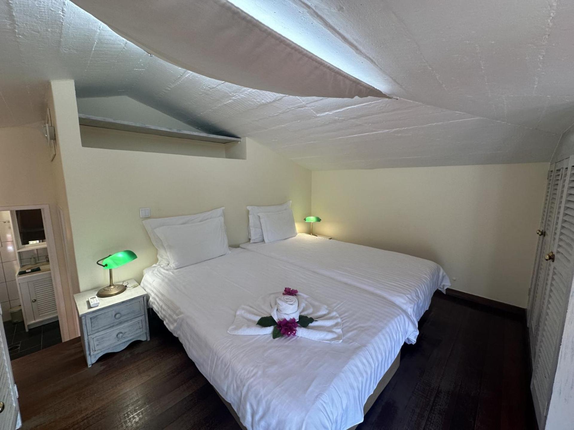 Superior Triple Room - Photo 9