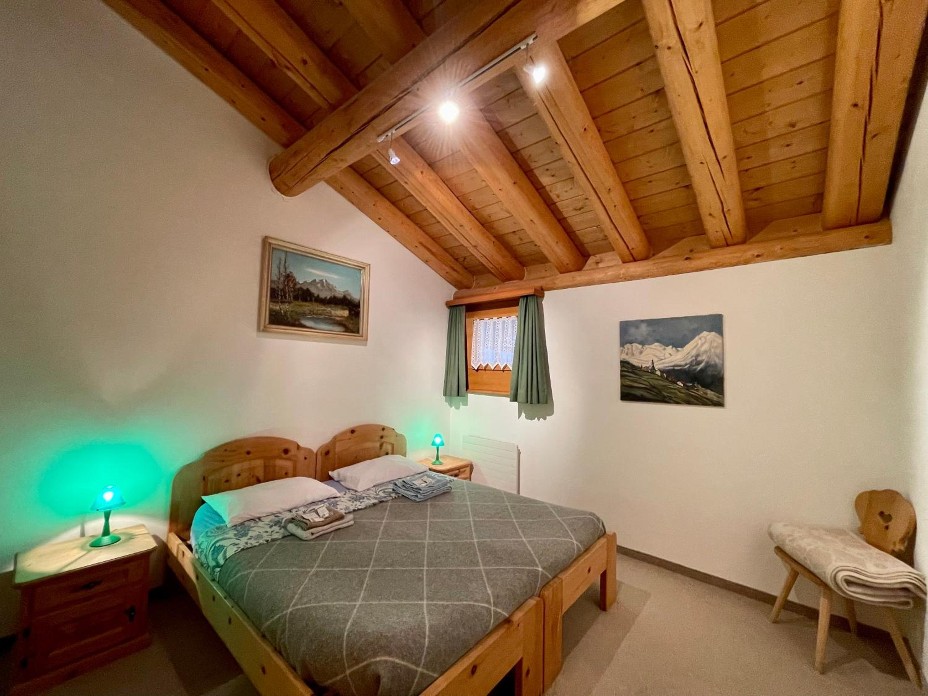 Large Twin Room photo 1