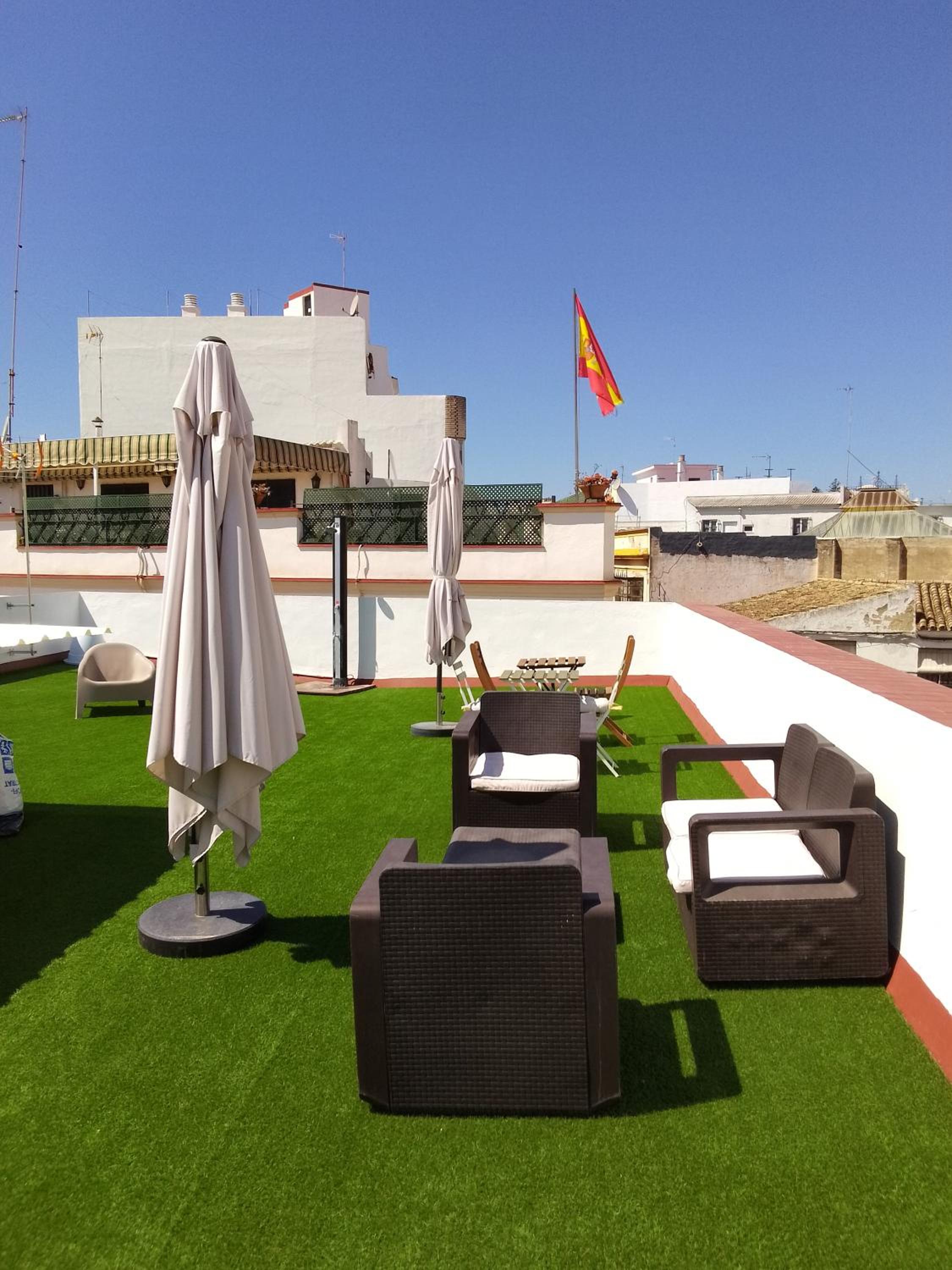 Apartment with Balcony photo 2