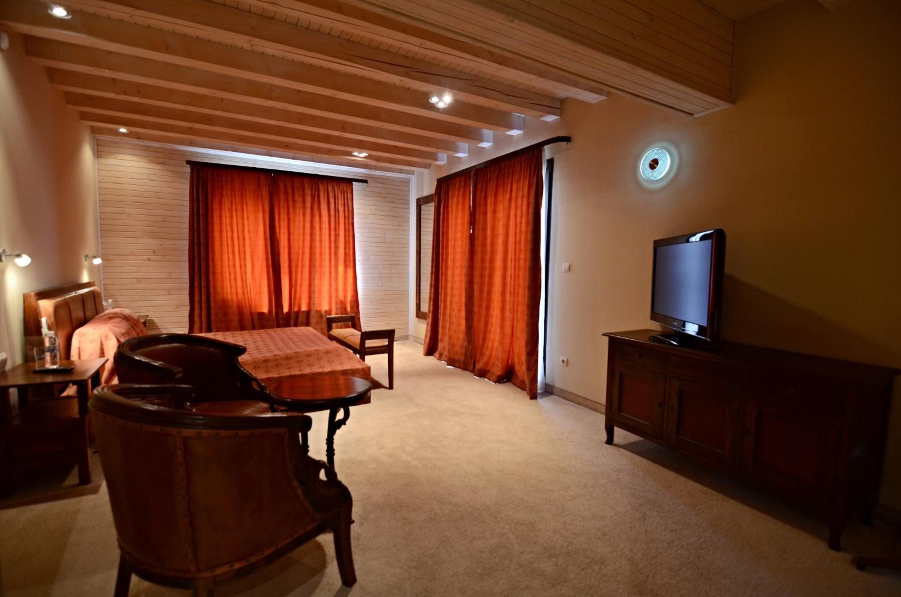 Deluxe Villa - Photo 18