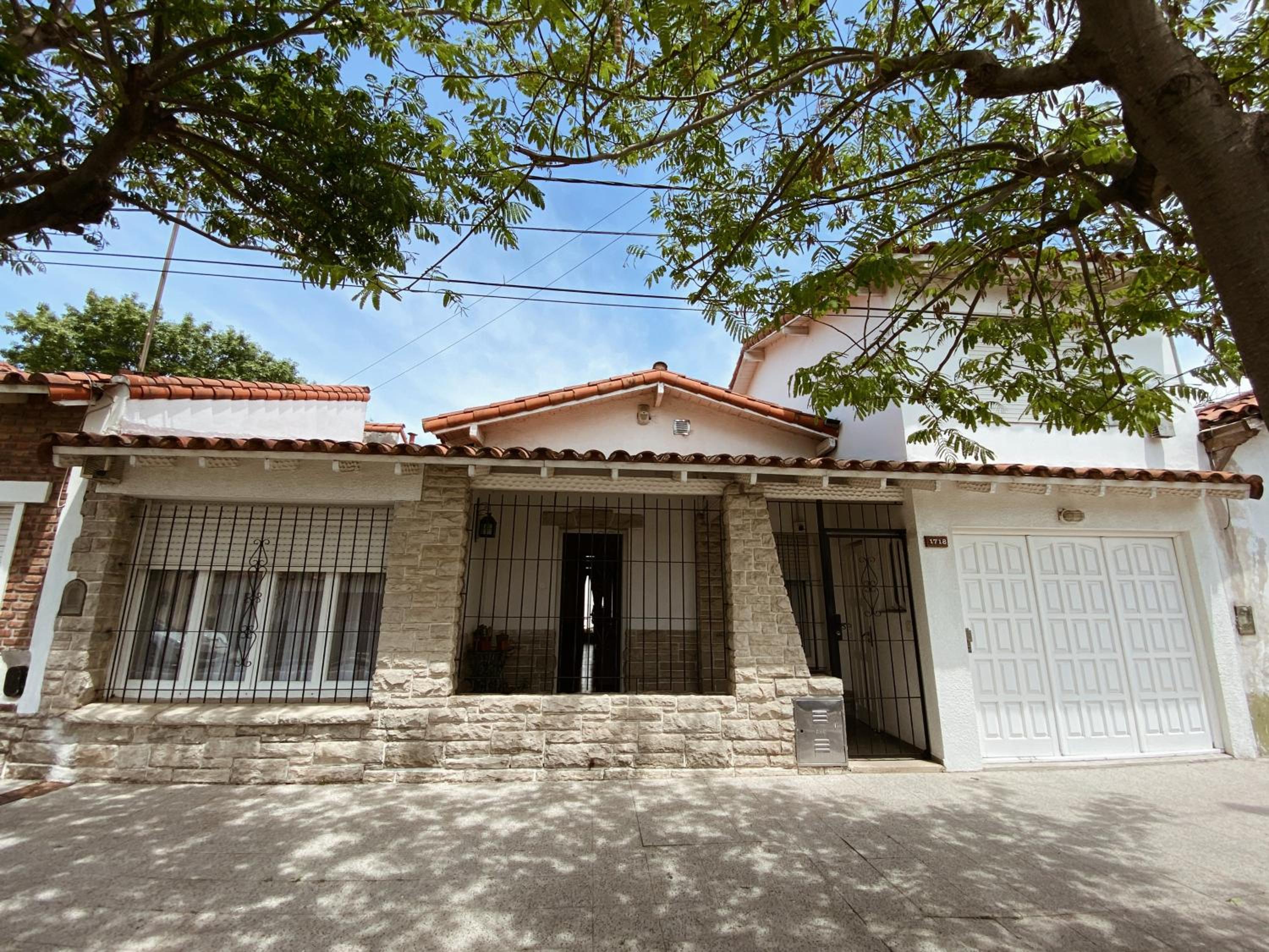 Two-Bedroom House photo 2