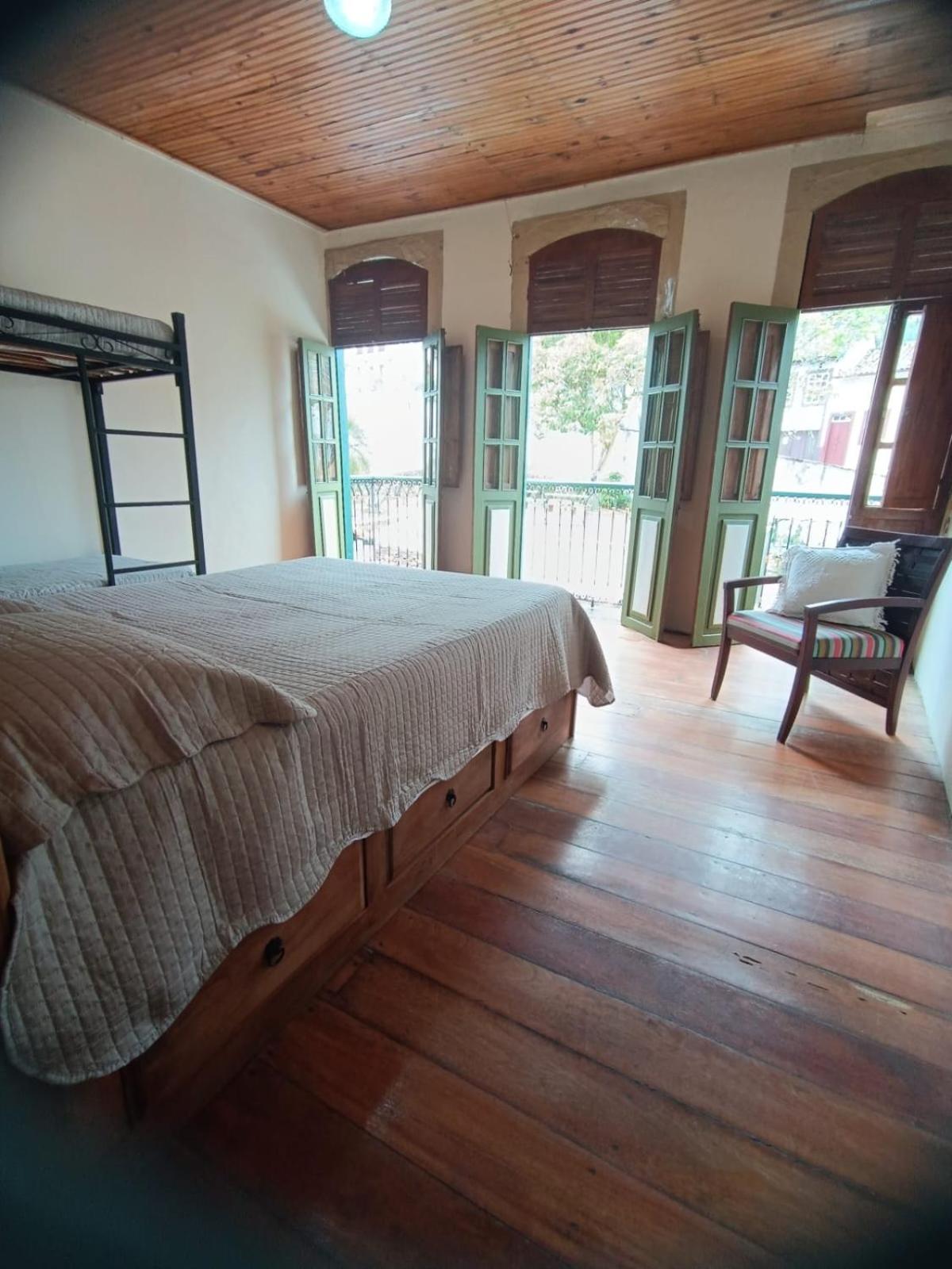 Double Room with Patio photo 1