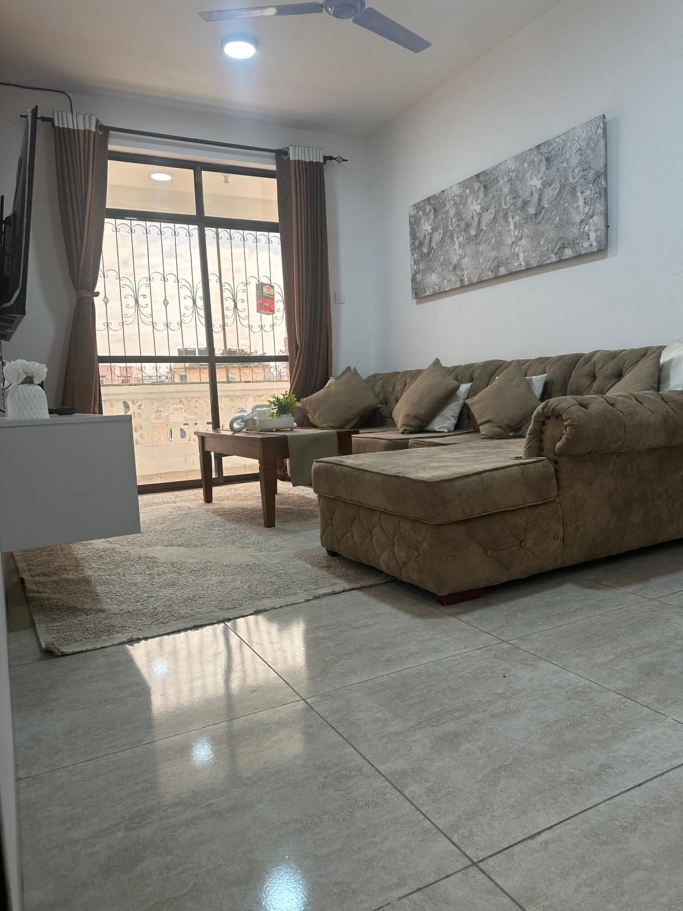 One-Bedroom Apartment