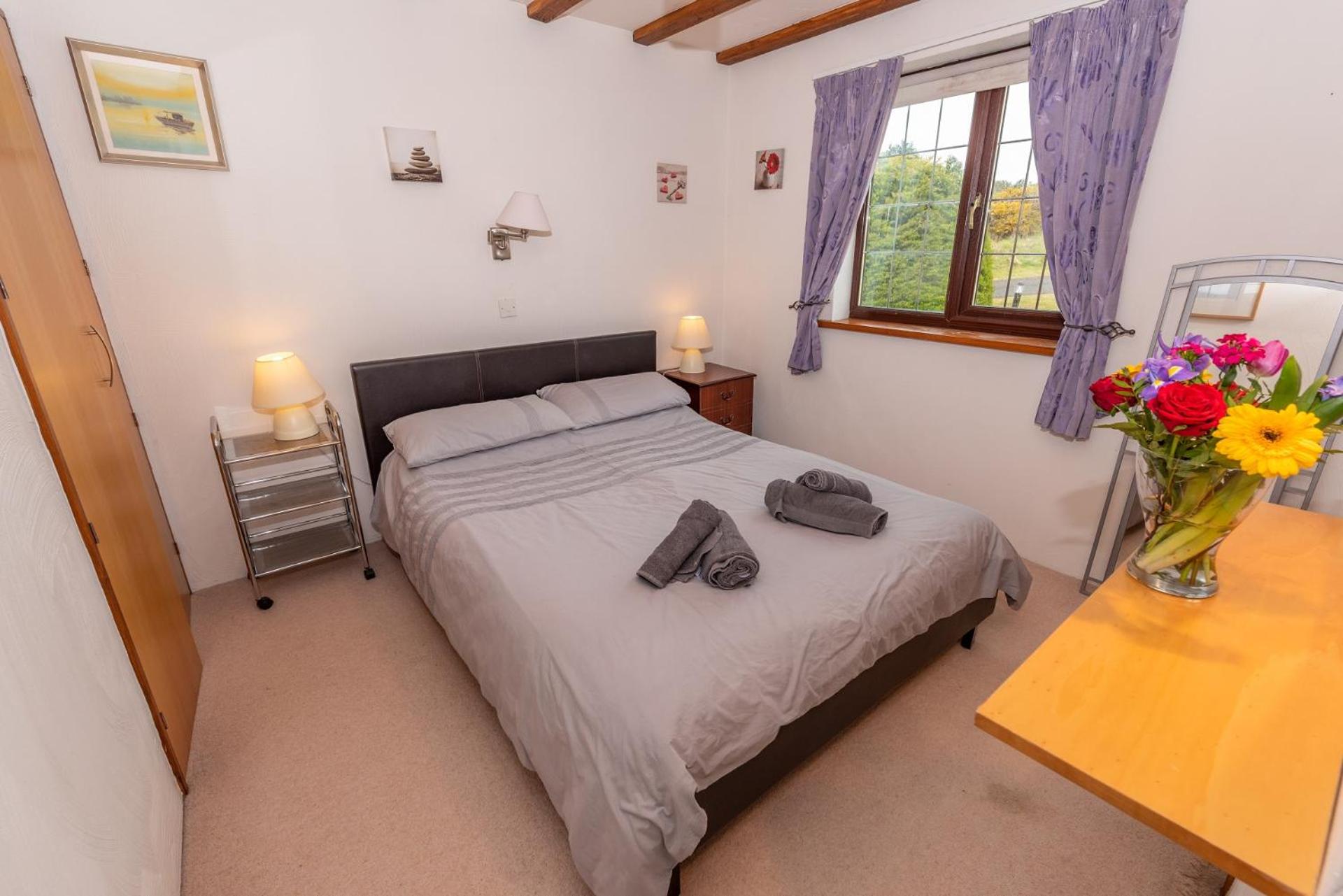 Three-Bedroom House photo 1