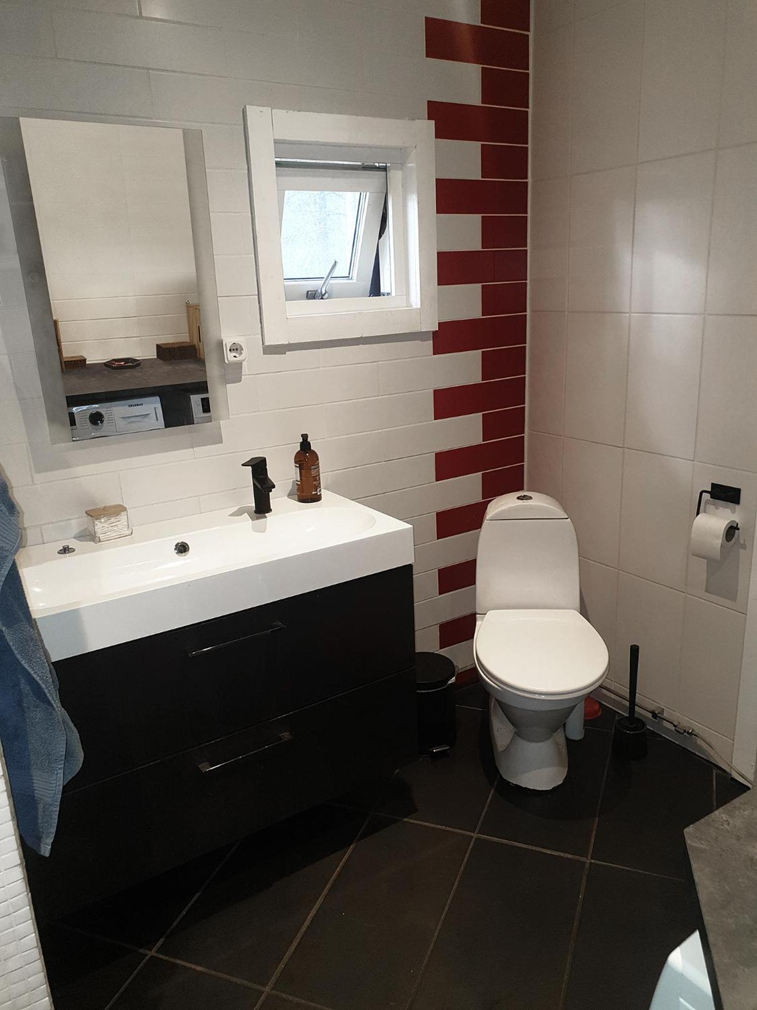 One-Bedroom House photo 3