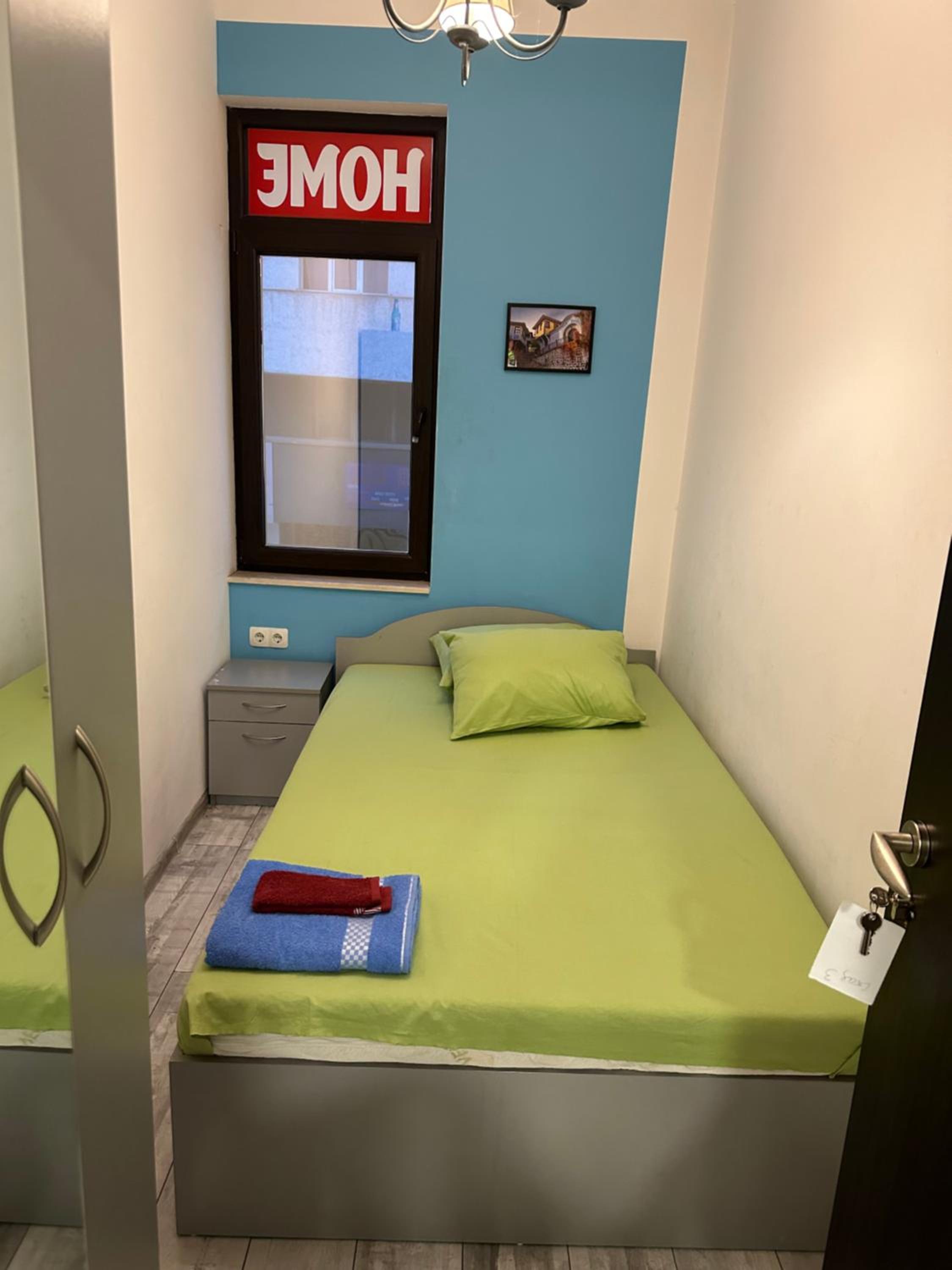 Single Room photo 2