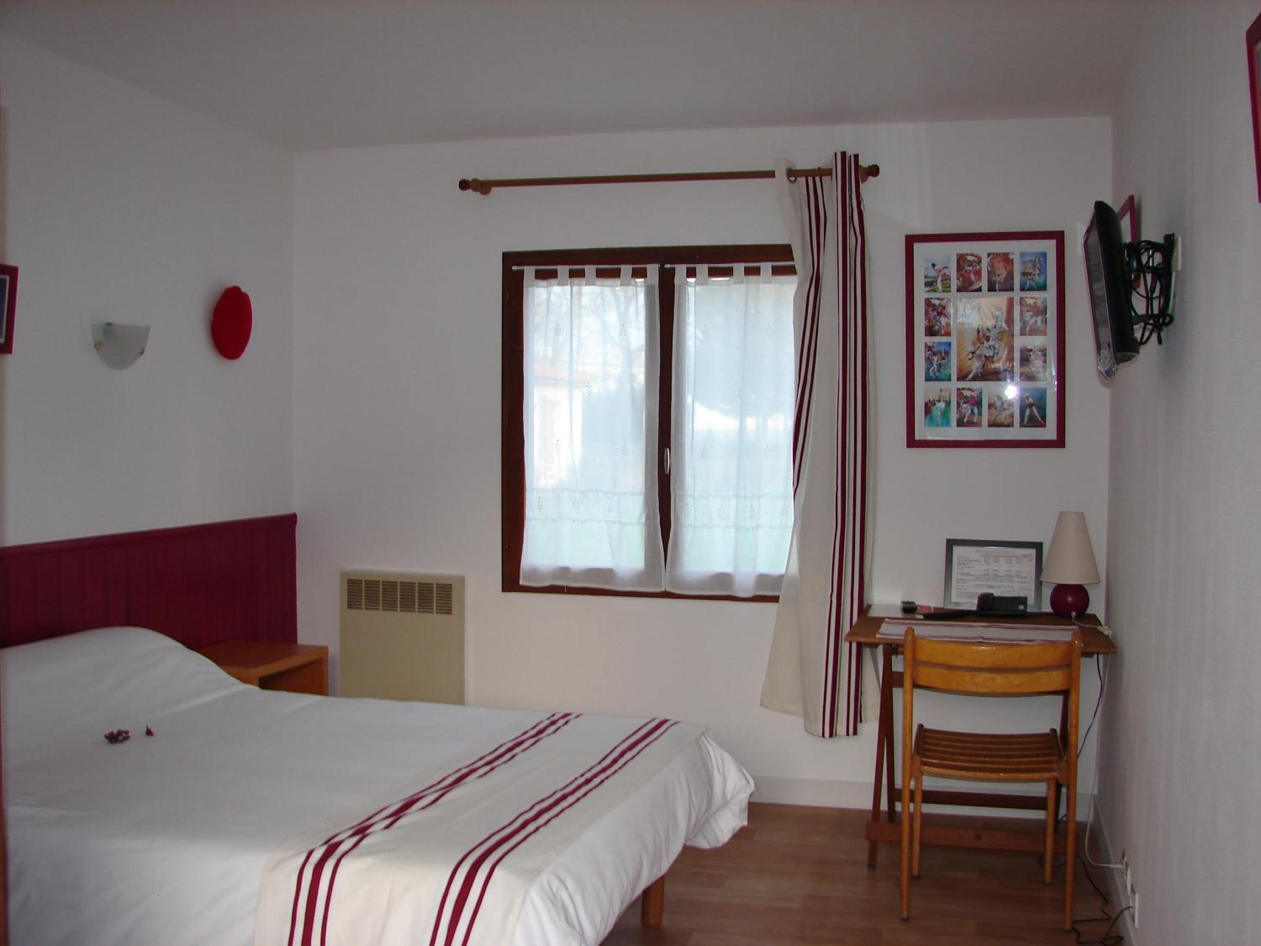 Double Room with Lake Or Garden View photo 2