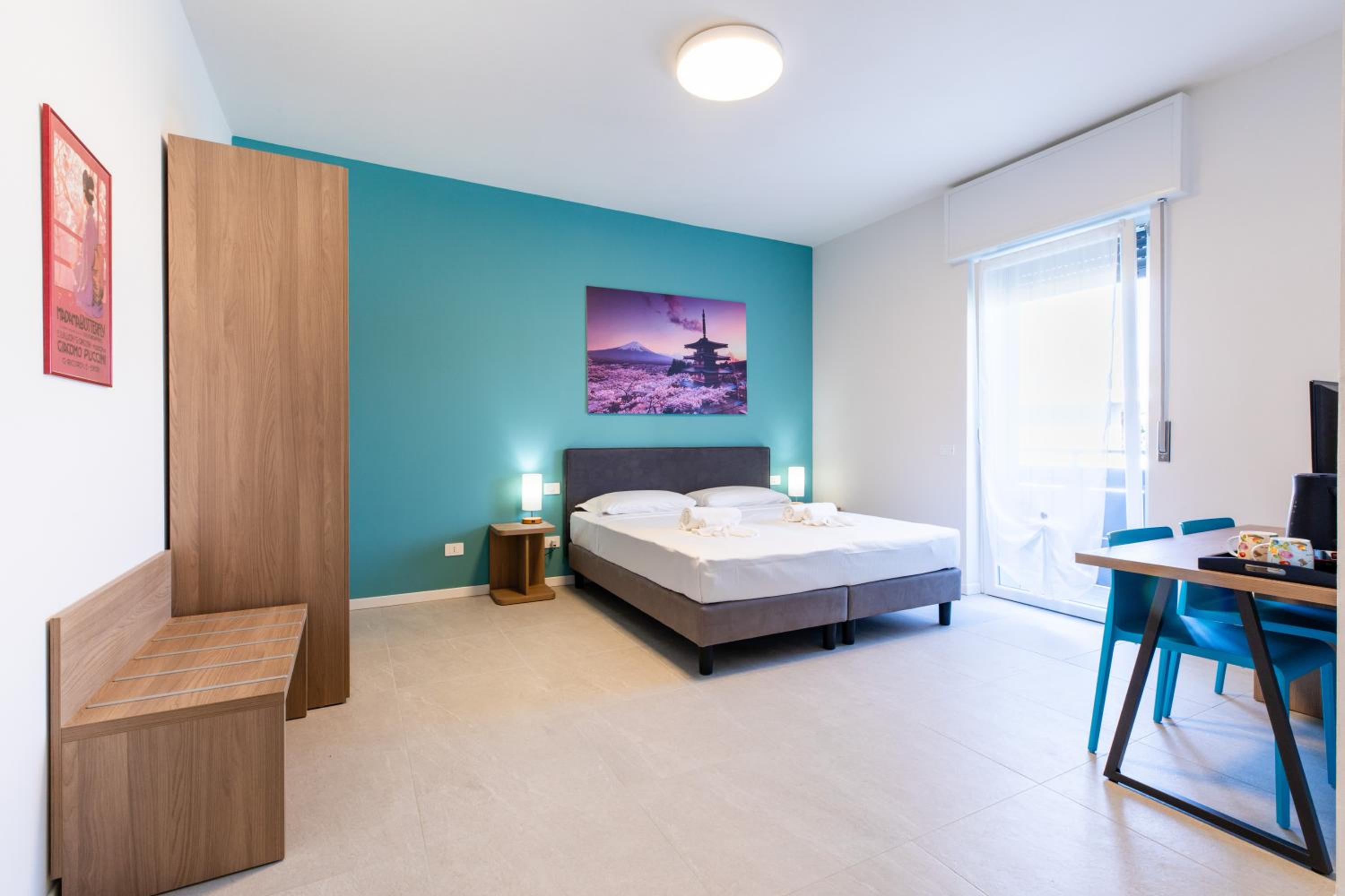 Studio Apartment