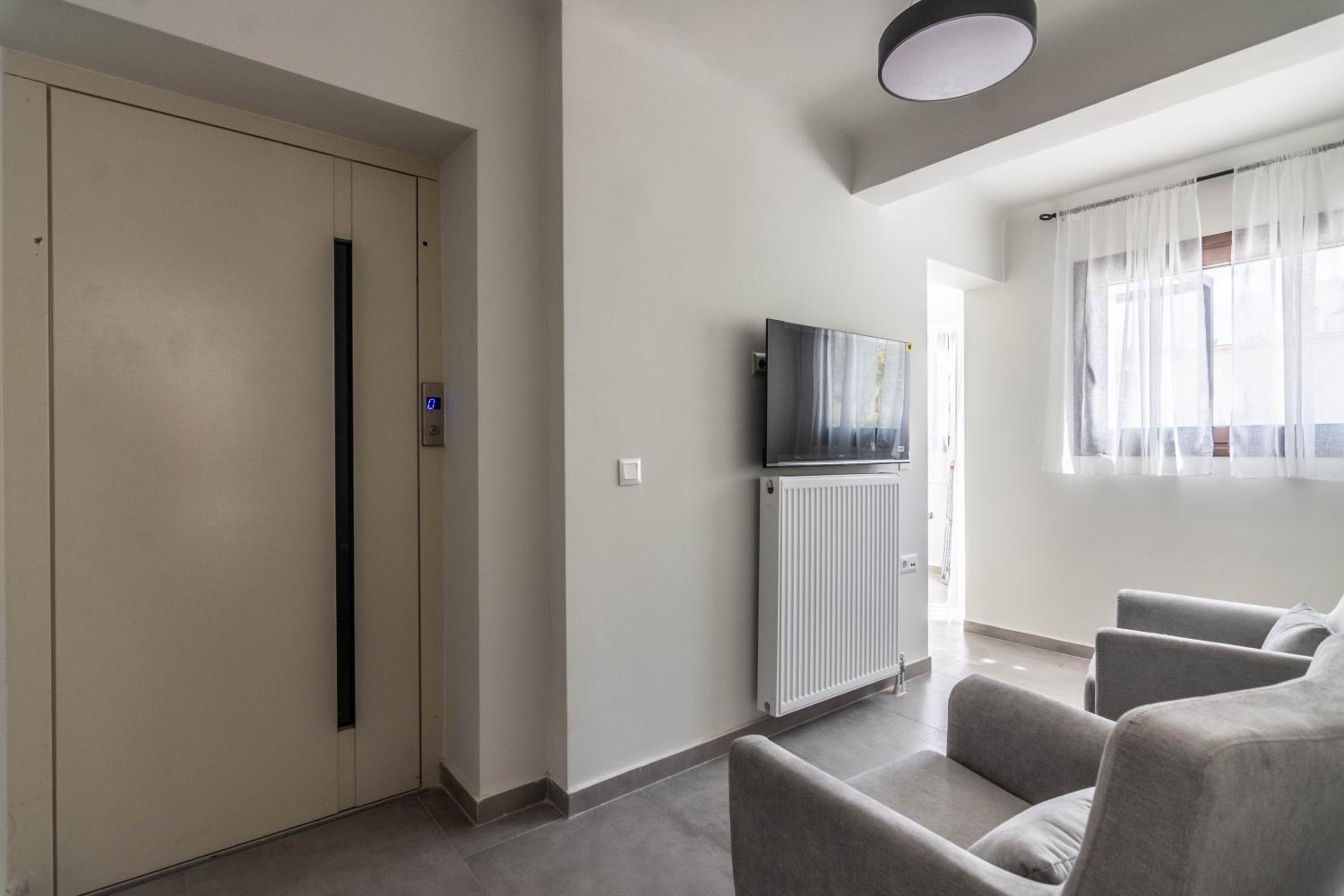 Penthouse Apartment photo 2