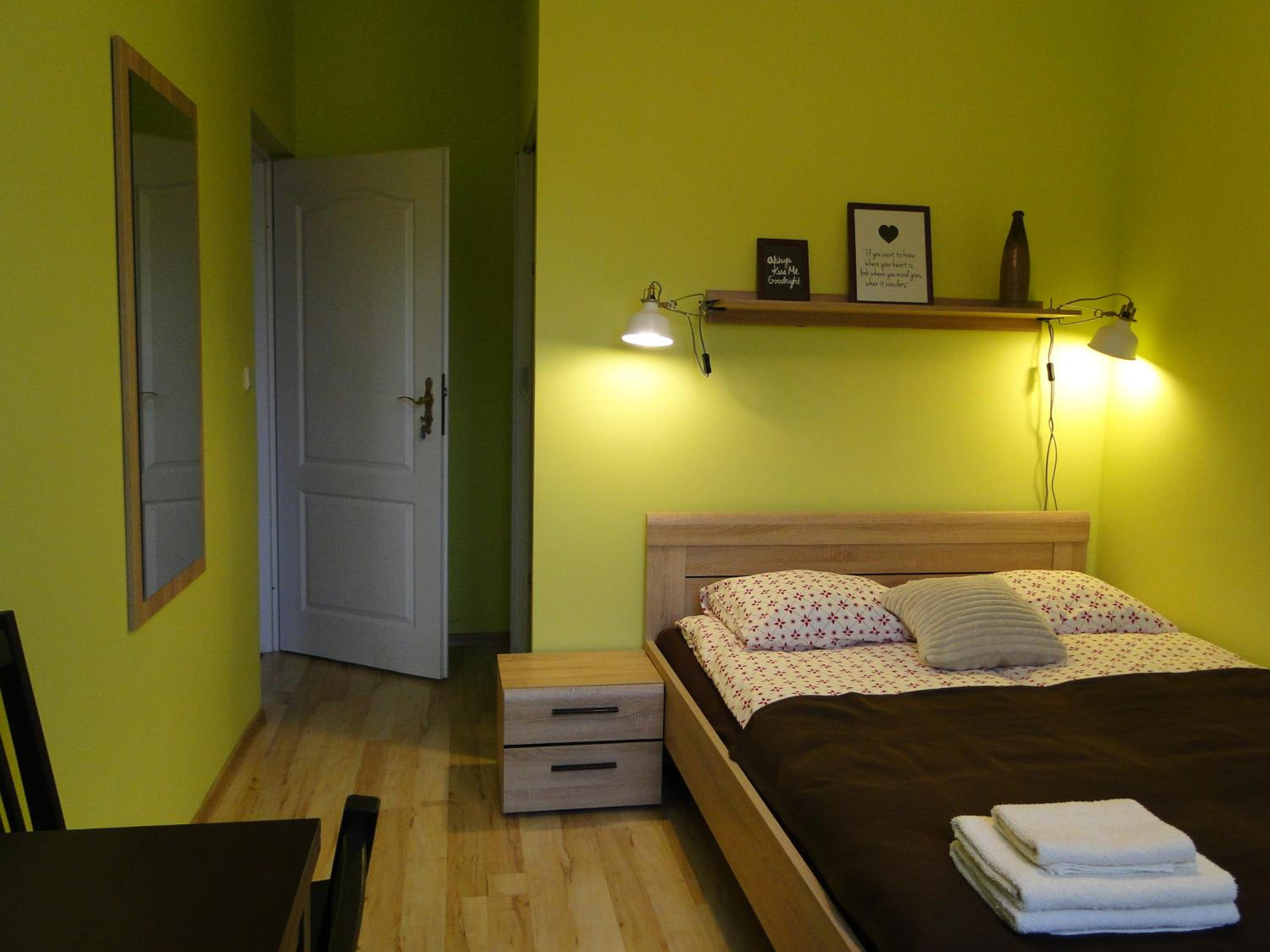 Small Double Room photo 1