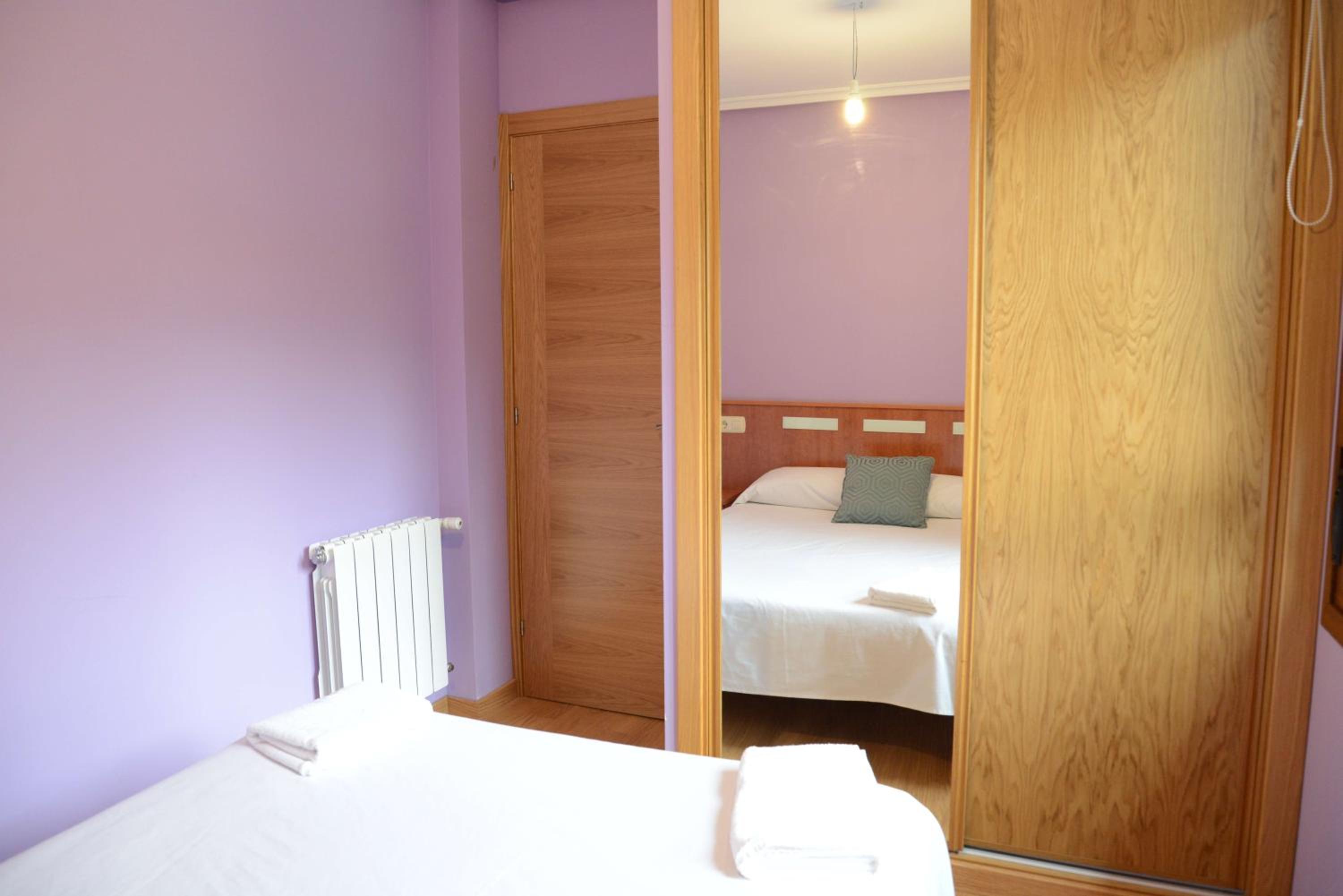 Three-Bedroom Apartment - Photo 26