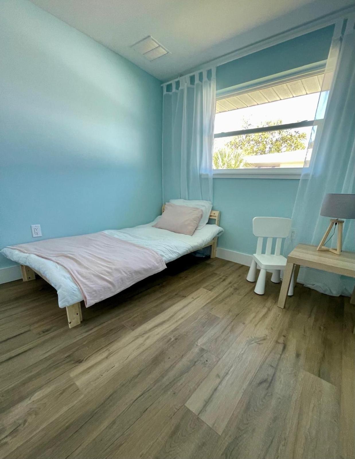 Three-Bedroom House photo 1