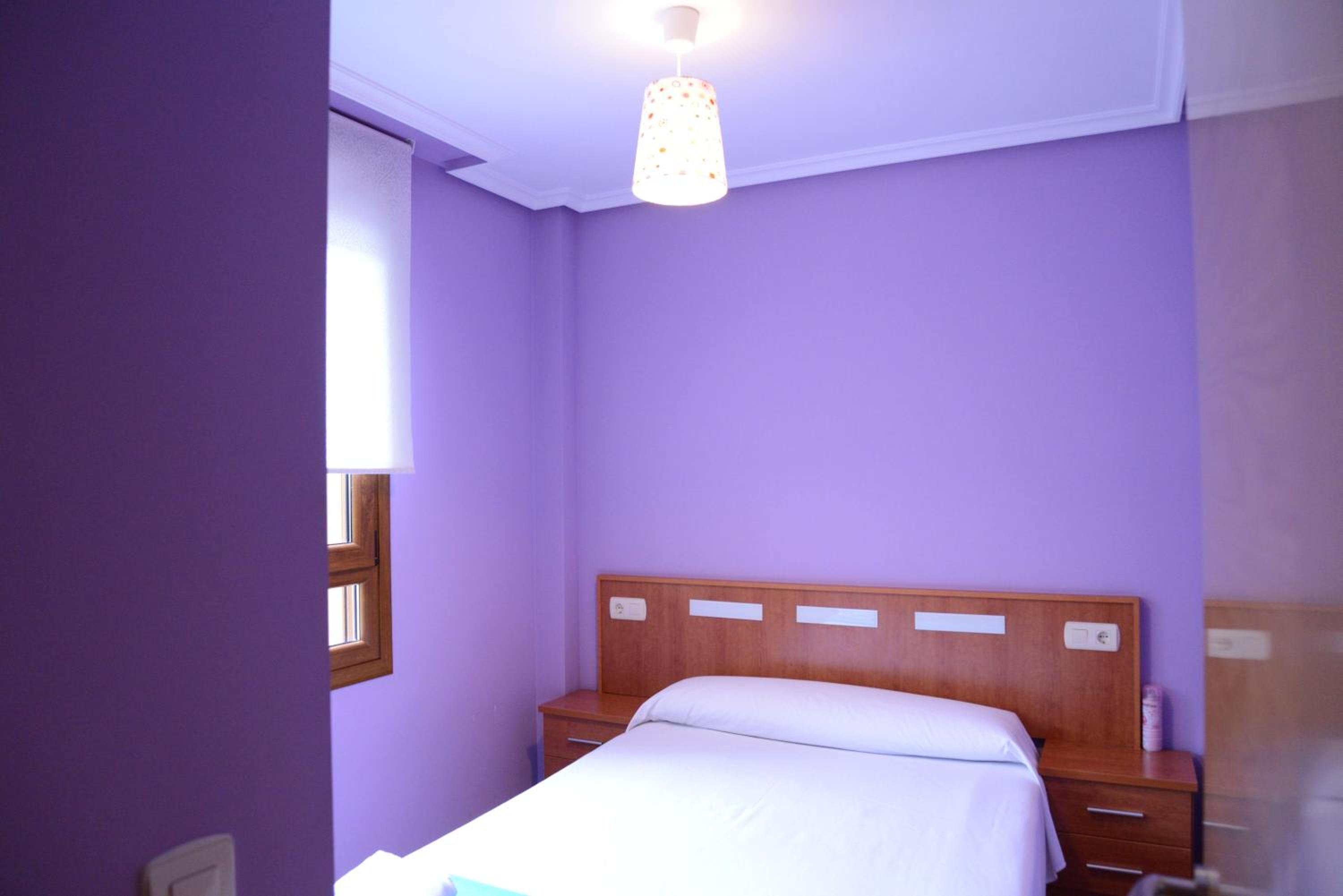 Three-Bedroom Apartment - Photo 27