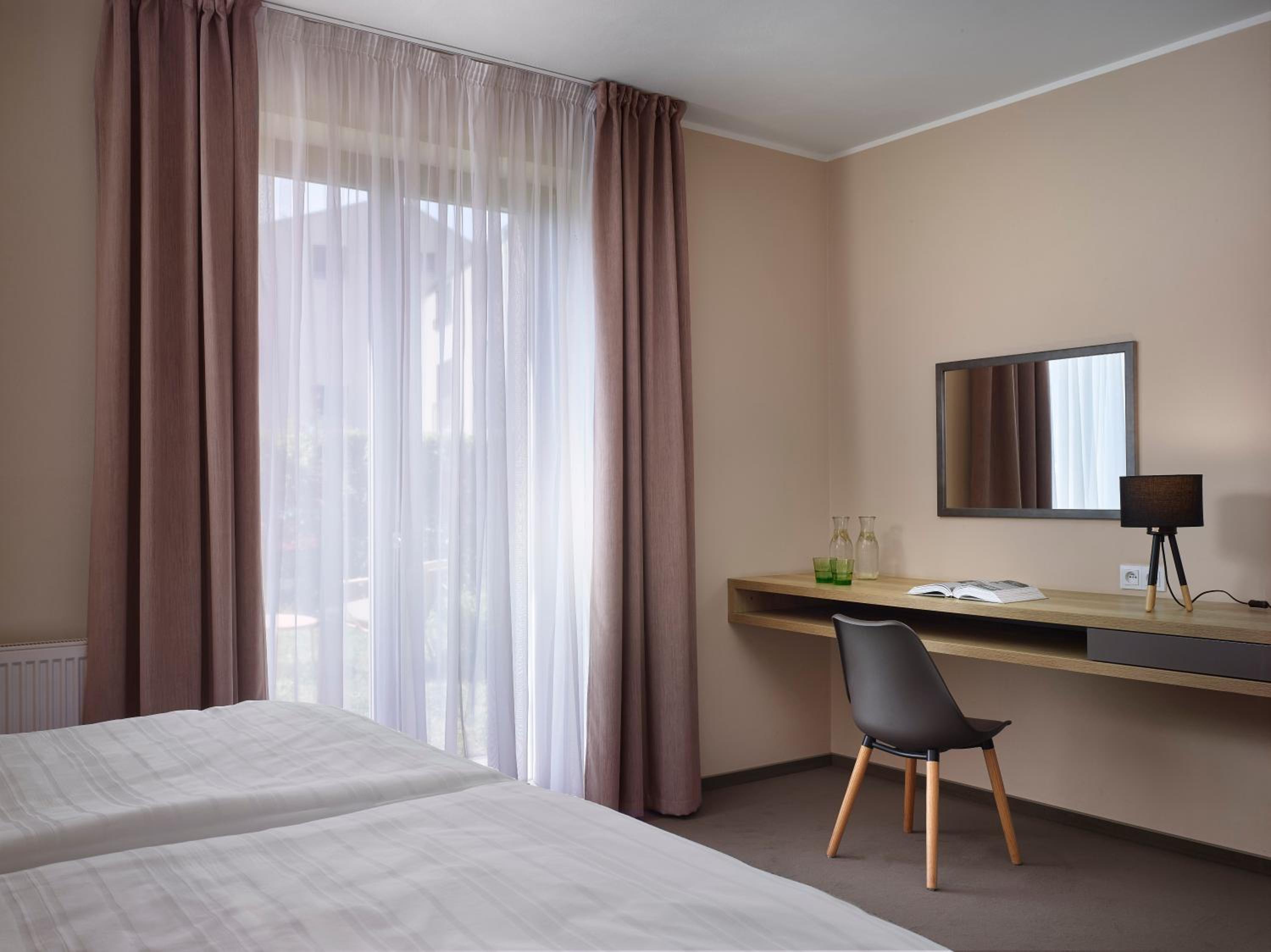 Triple Room with Garden photo 1