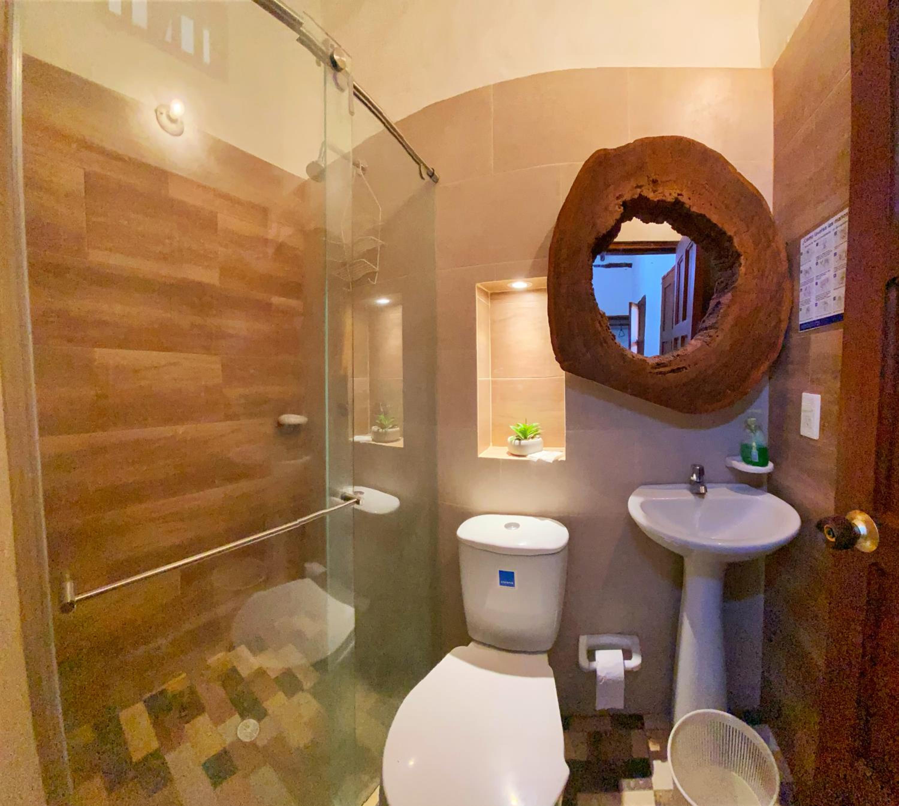 Double or Twin Room photo 3