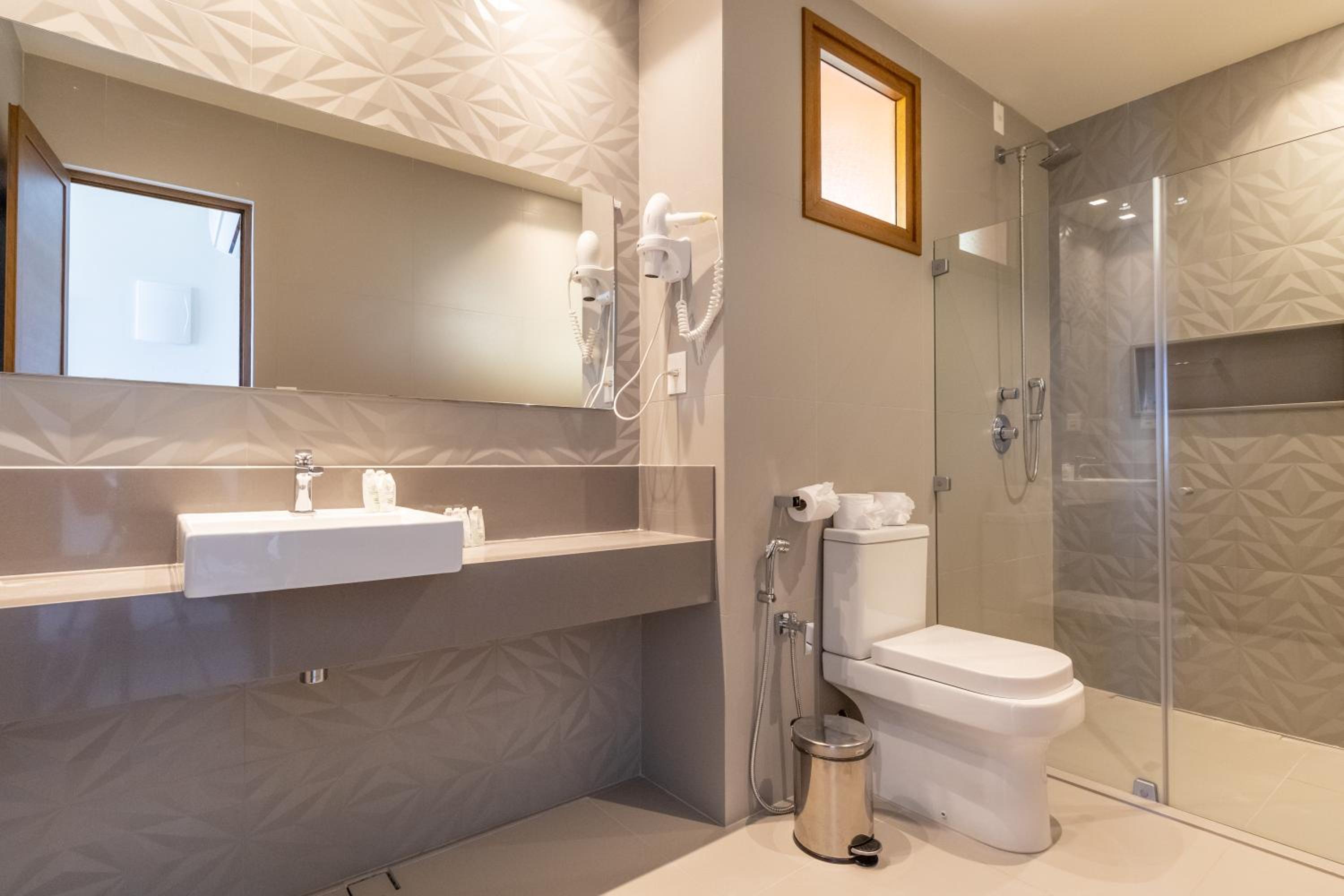 Deluxe Master Room with Sea View and Bathtub photo 2