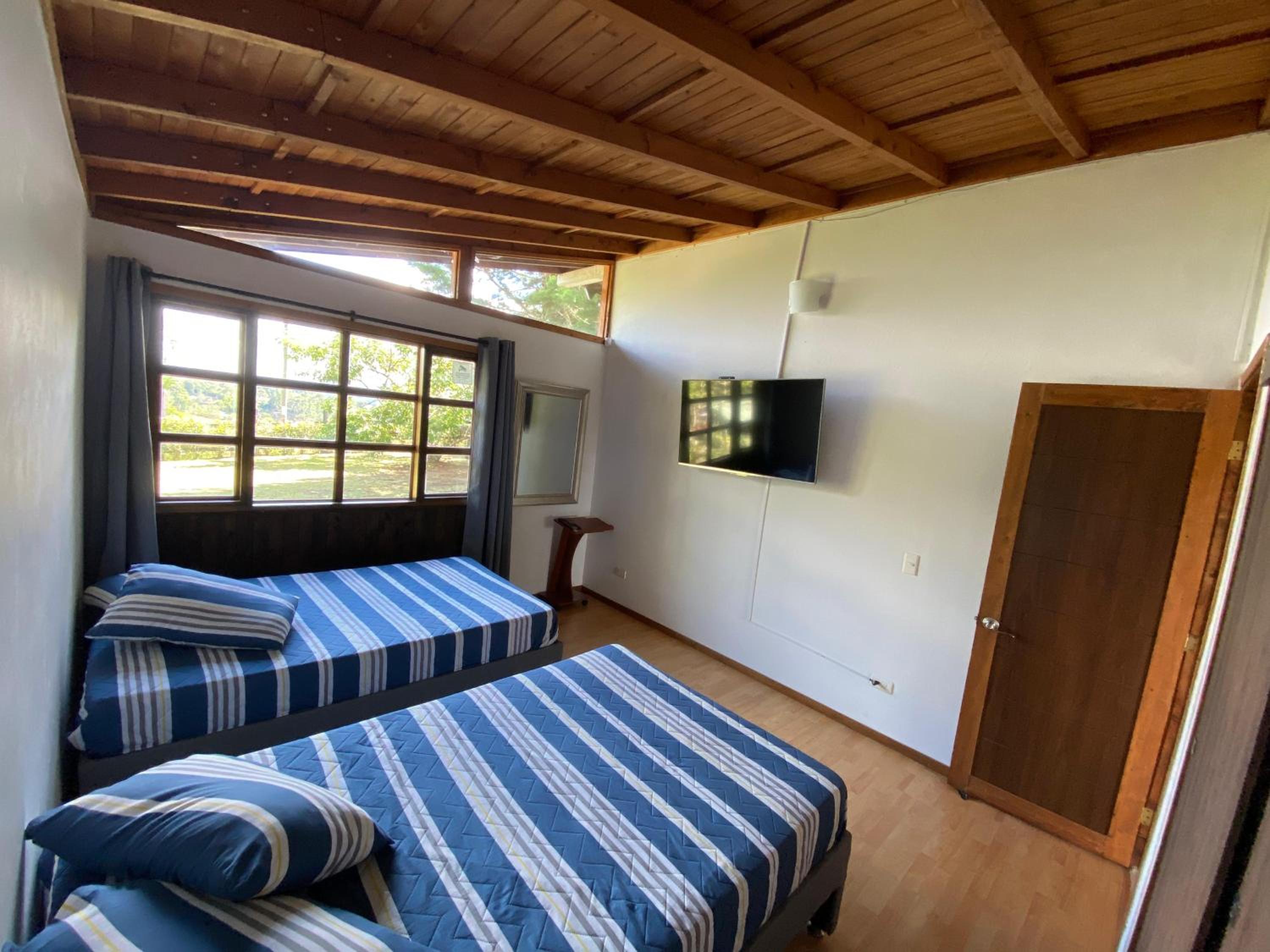 Three-Bedroom Villa photo 1