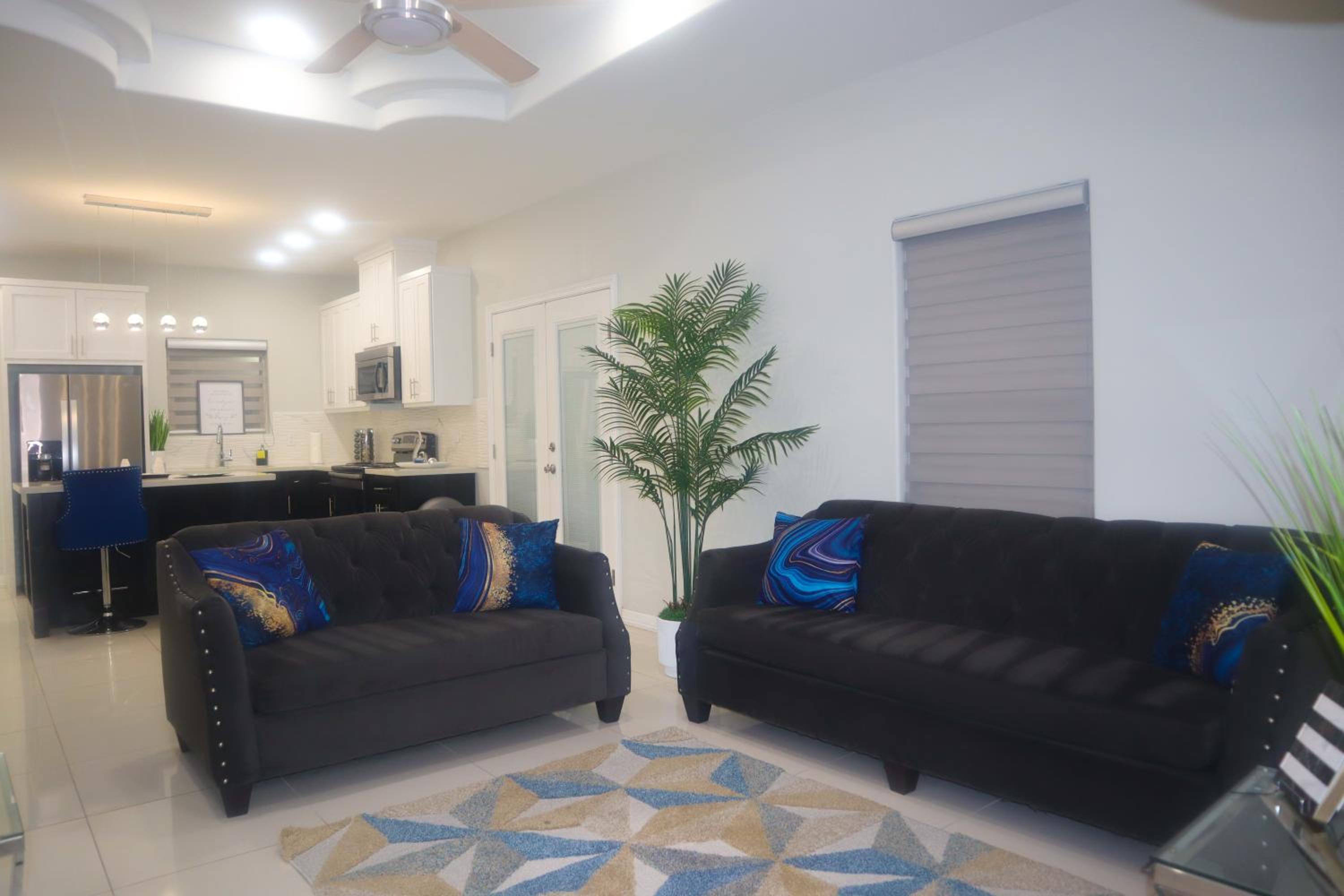 Three-Bedroom Apartment photo 1