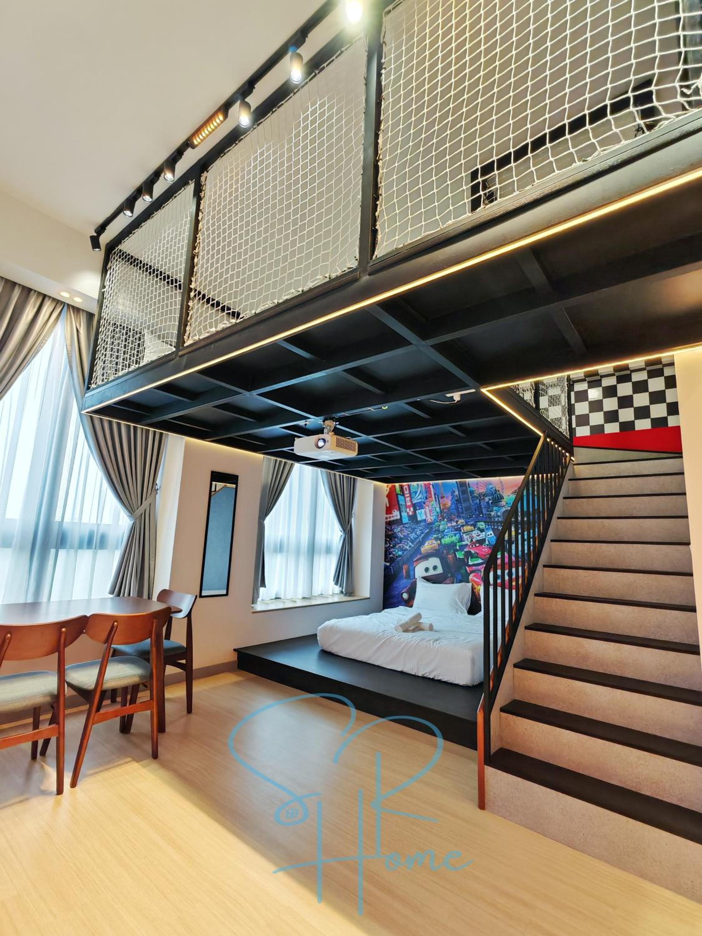 Loft photo 3