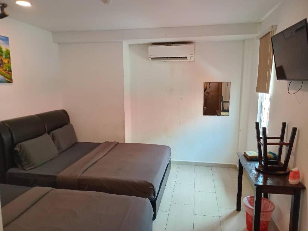 Deluxe Triple Room - Photo 2