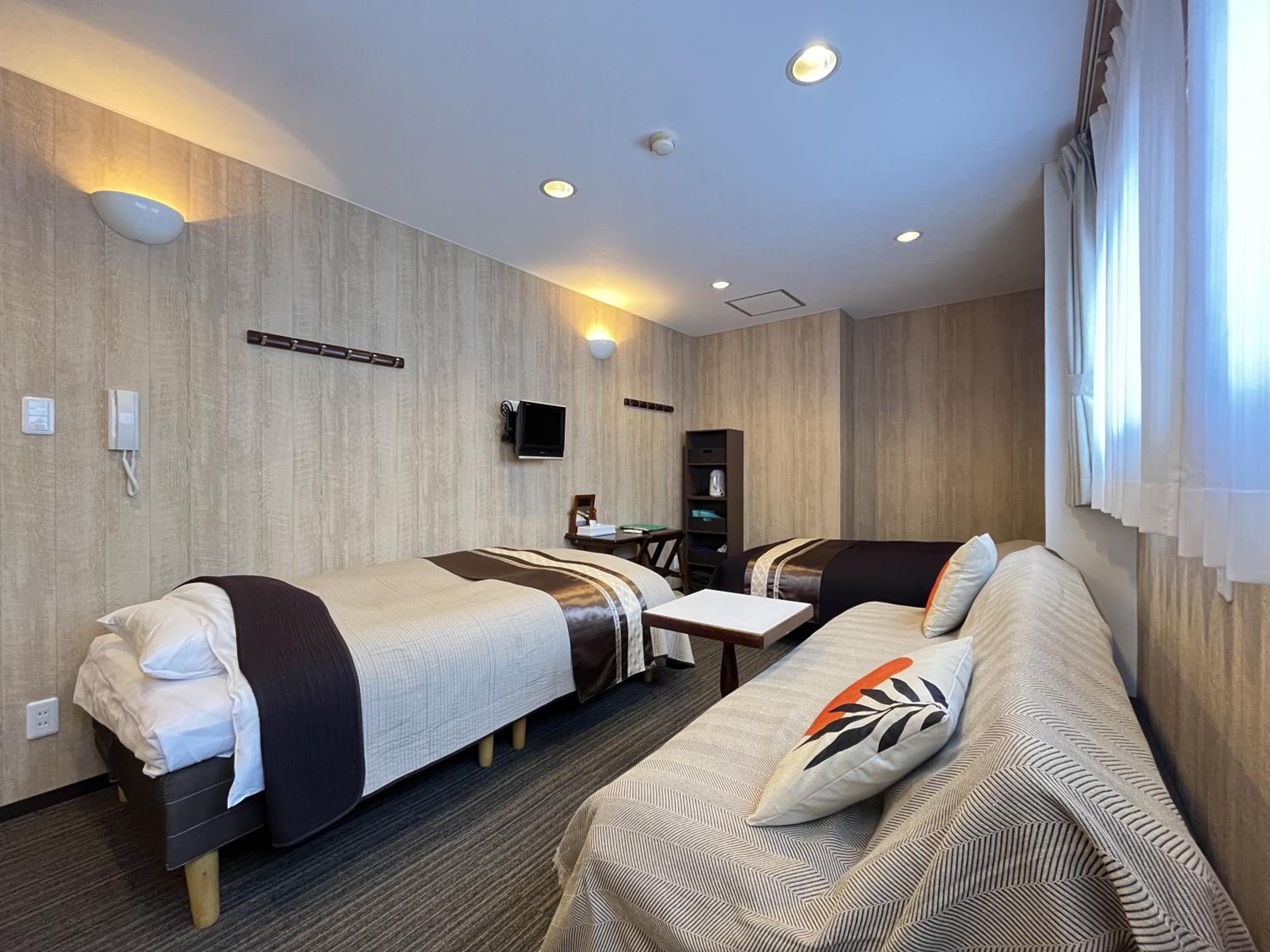 Triple Room photo 1