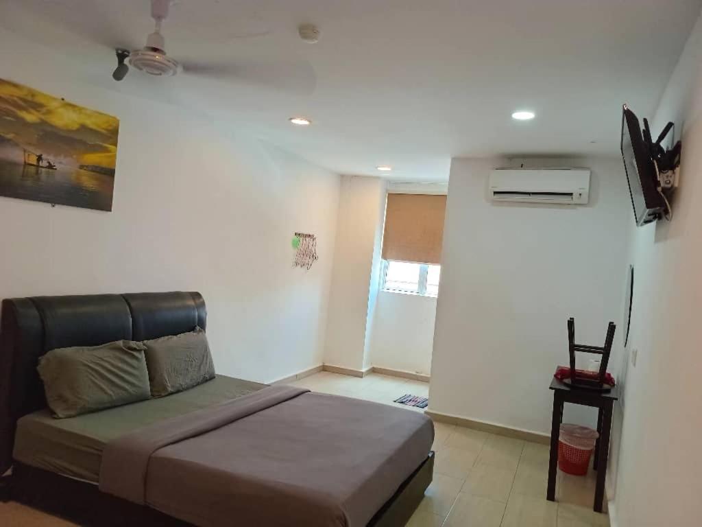 Deluxe Quadruple Room - Photo 4