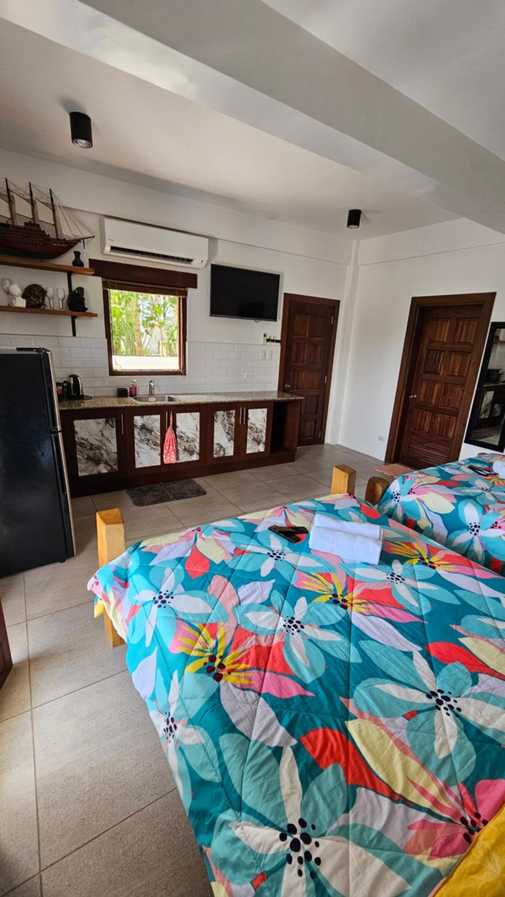 Queen Room with Sea View photo 1