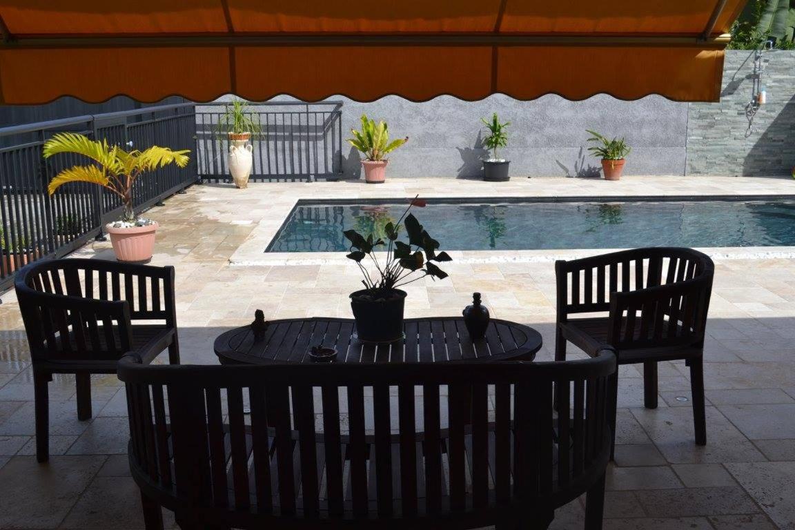 Villa photo 2