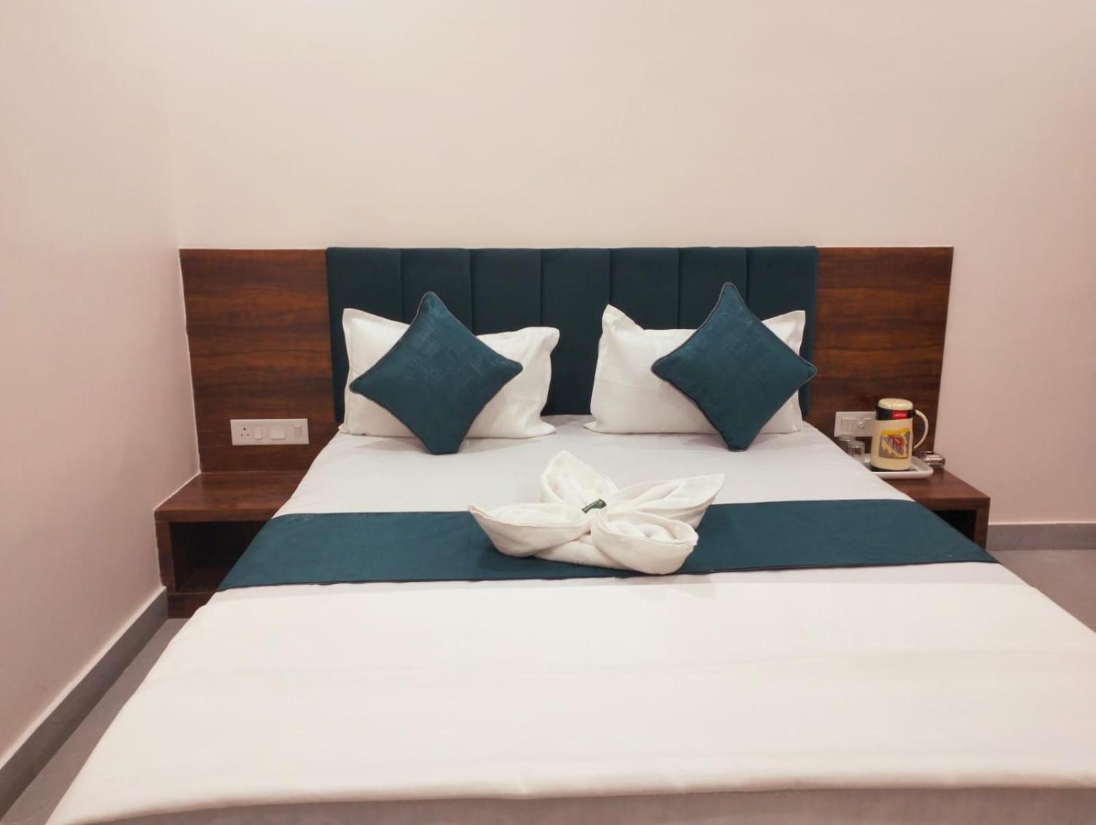 Deluxe Double Room photo 2
