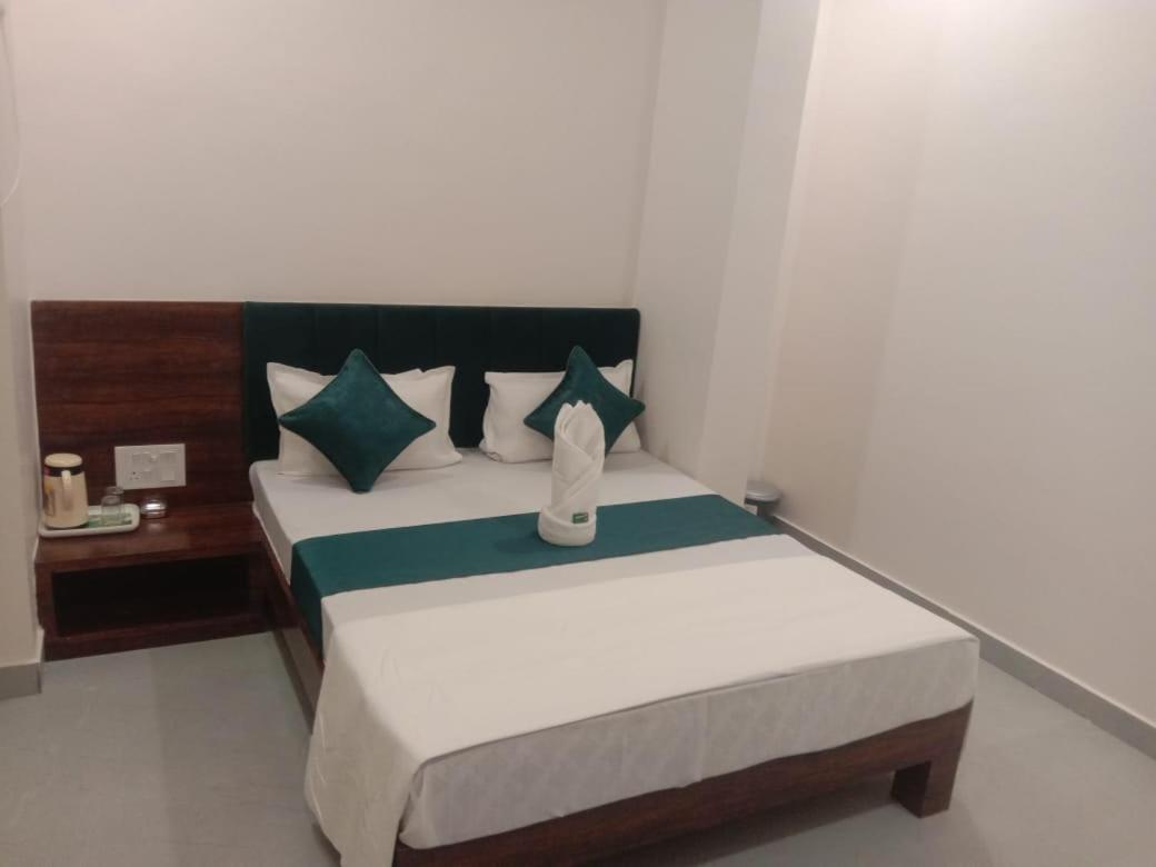 Deluxe Double Room photo 2