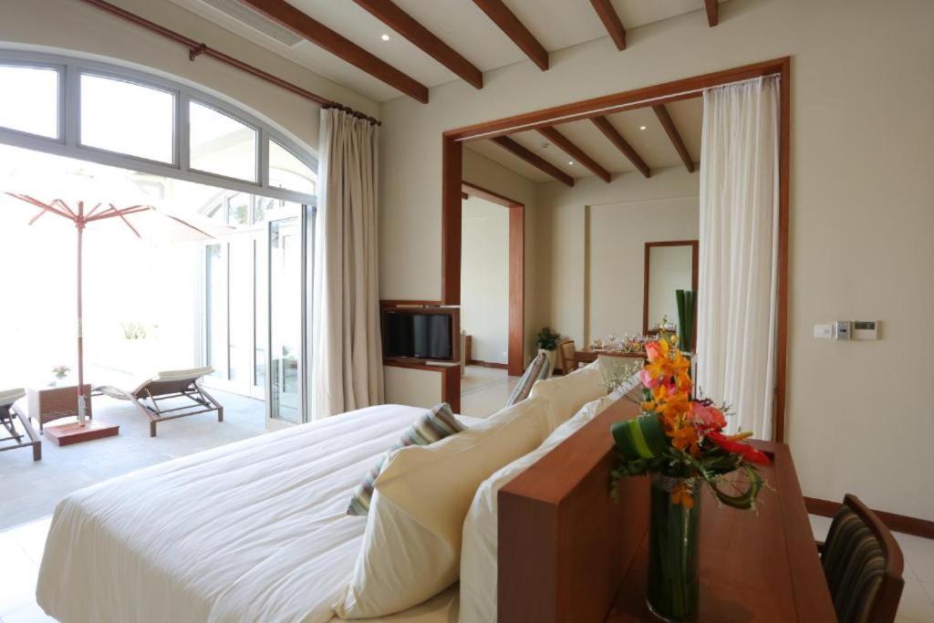 Villa with Sea View