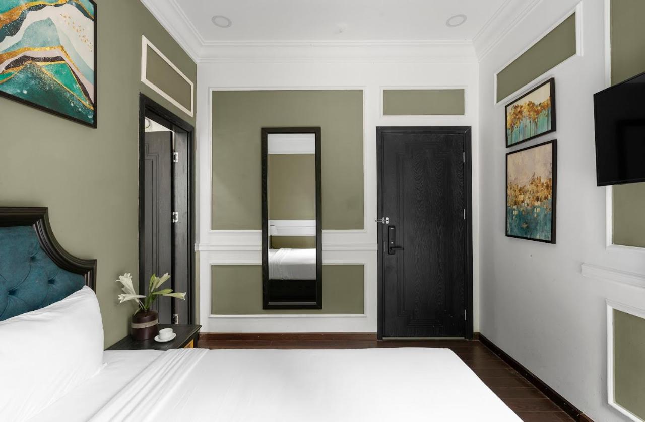 Double Room with Balcony - Photo 4