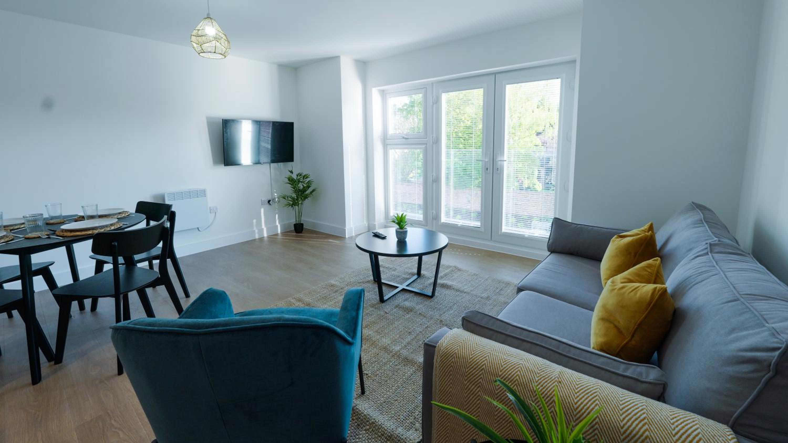 Two-Bedroom Apartment photo 2