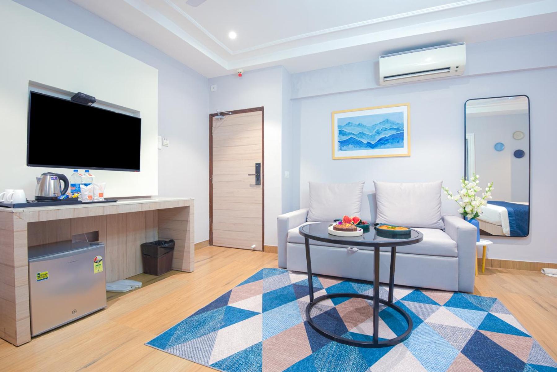 King Studio with Sofa Bed - 15% off on Water Sports and enjoy Happy Hours with 1+1 offer photo 3