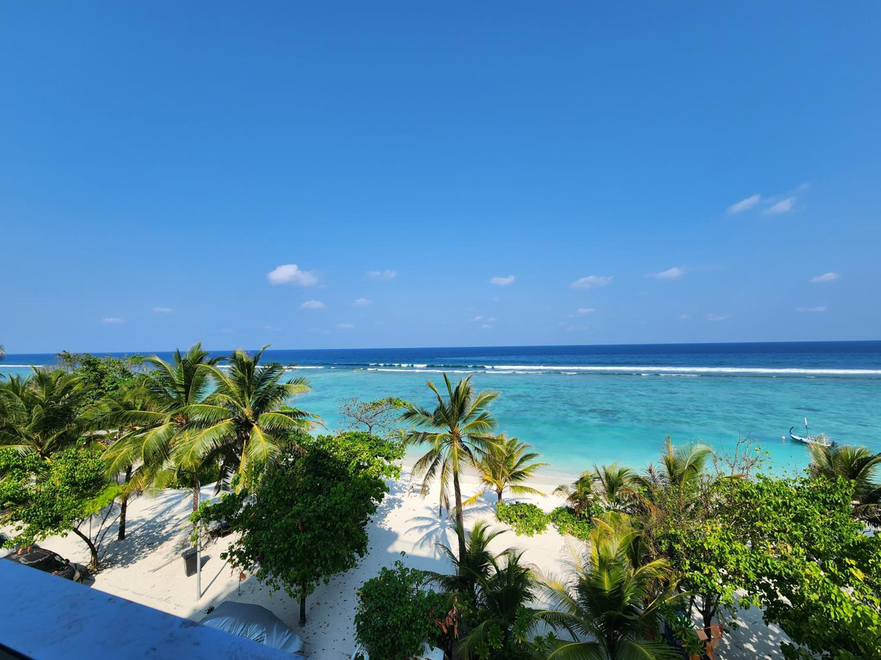 Deluxe Double Room with Balcony and Sea View - Photo 6