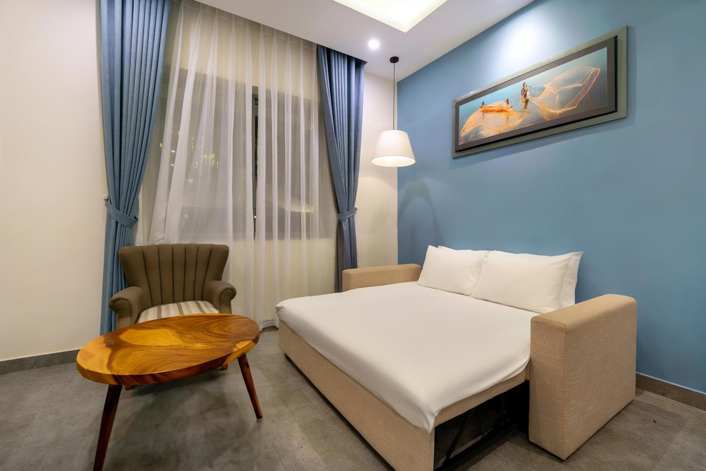 Suite - Photo 7