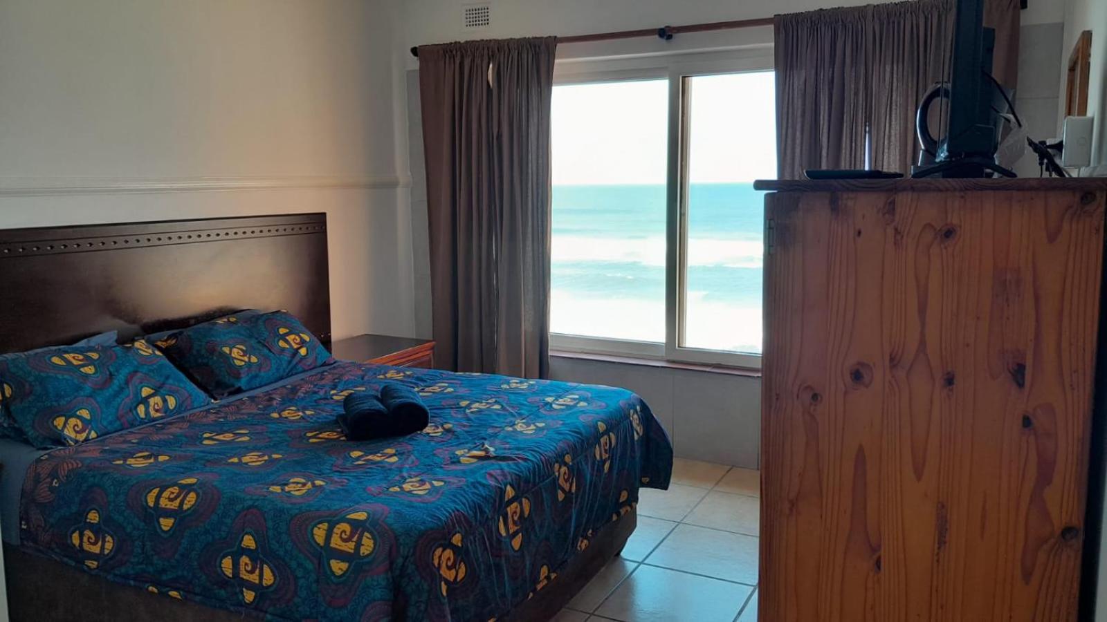 Double Room With Private External Bathroom photo 3