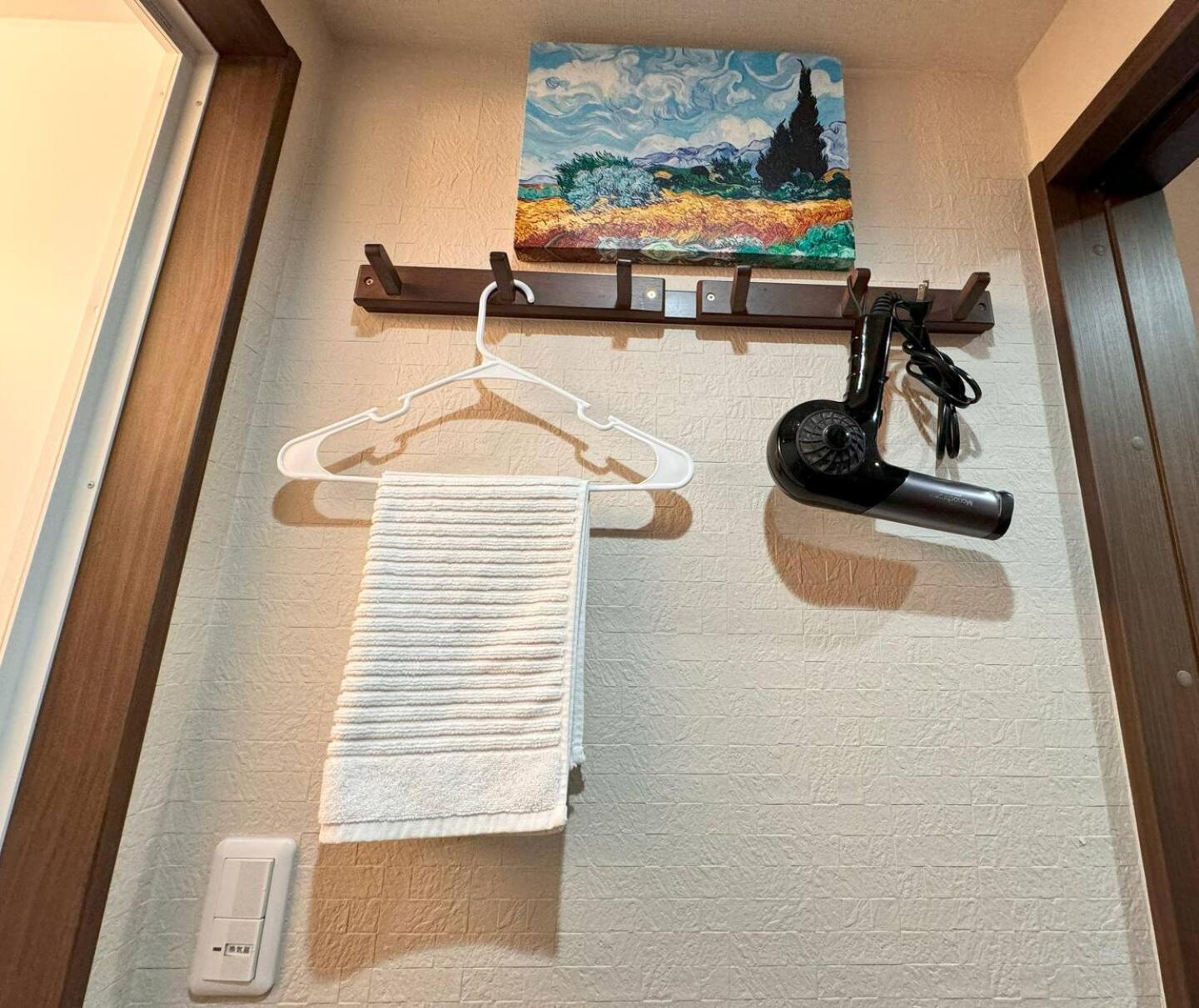 Apartment photo 2