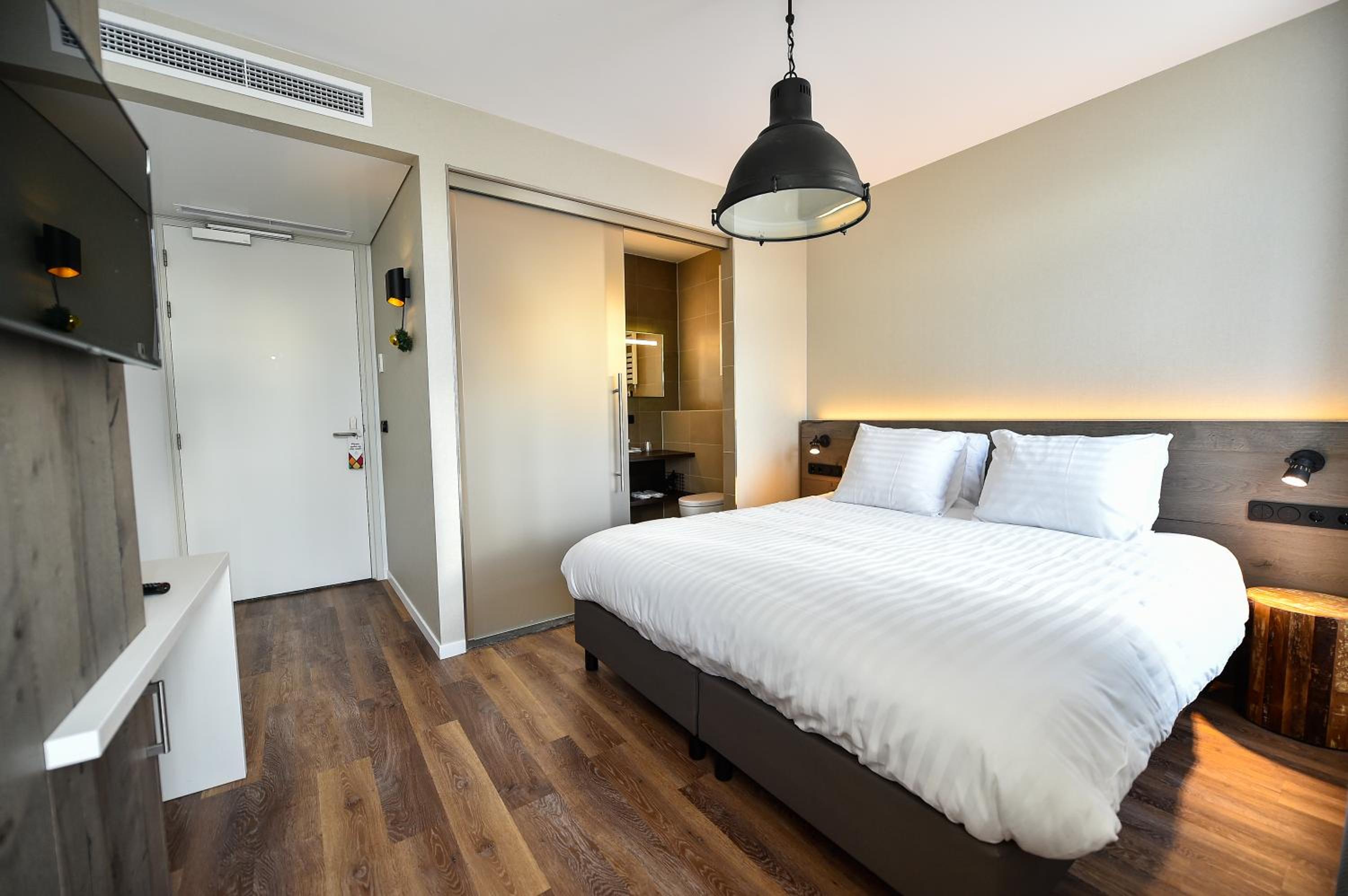 Comfort Room photo 2