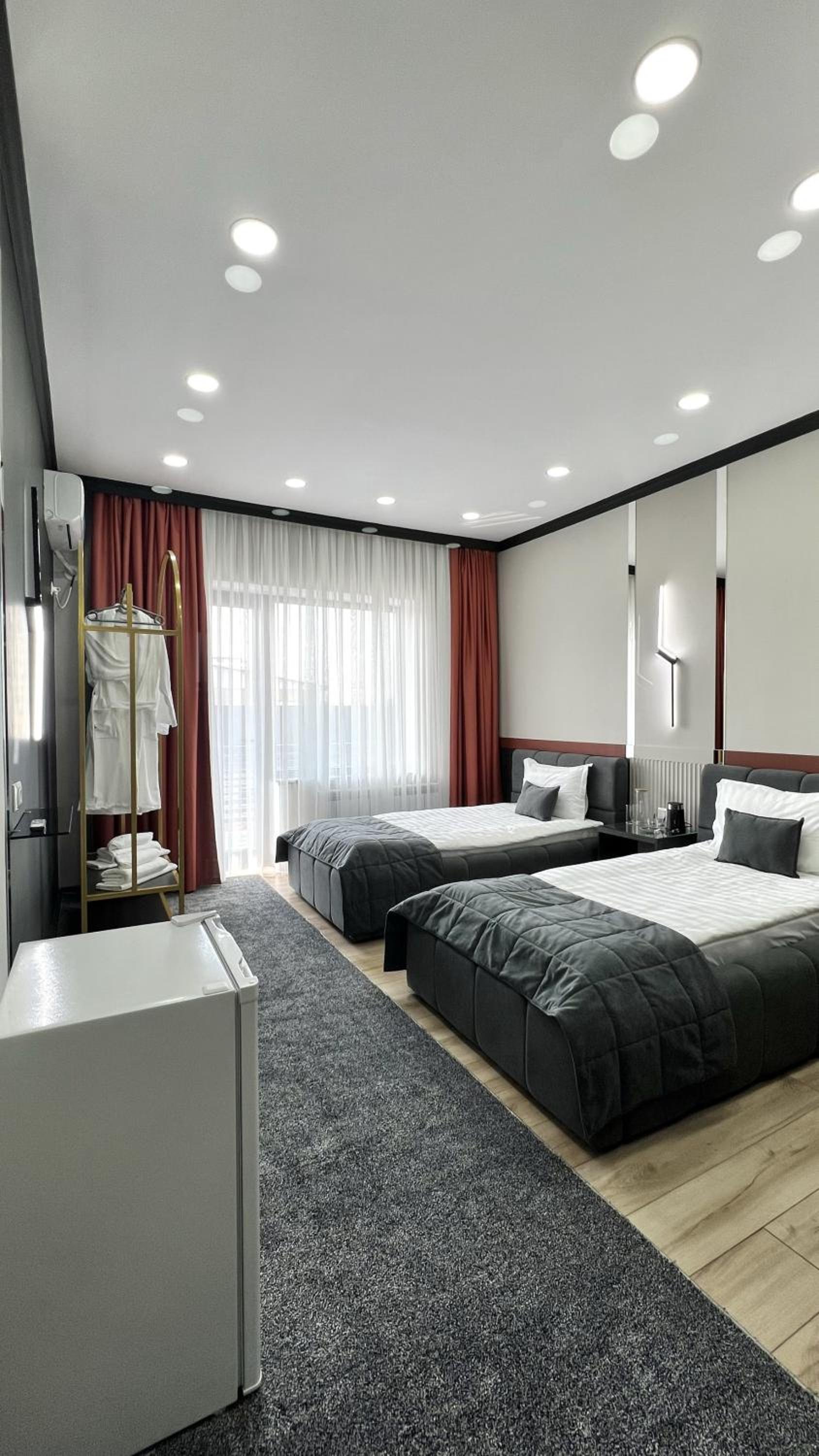 Deluxe Twin Room photo 1